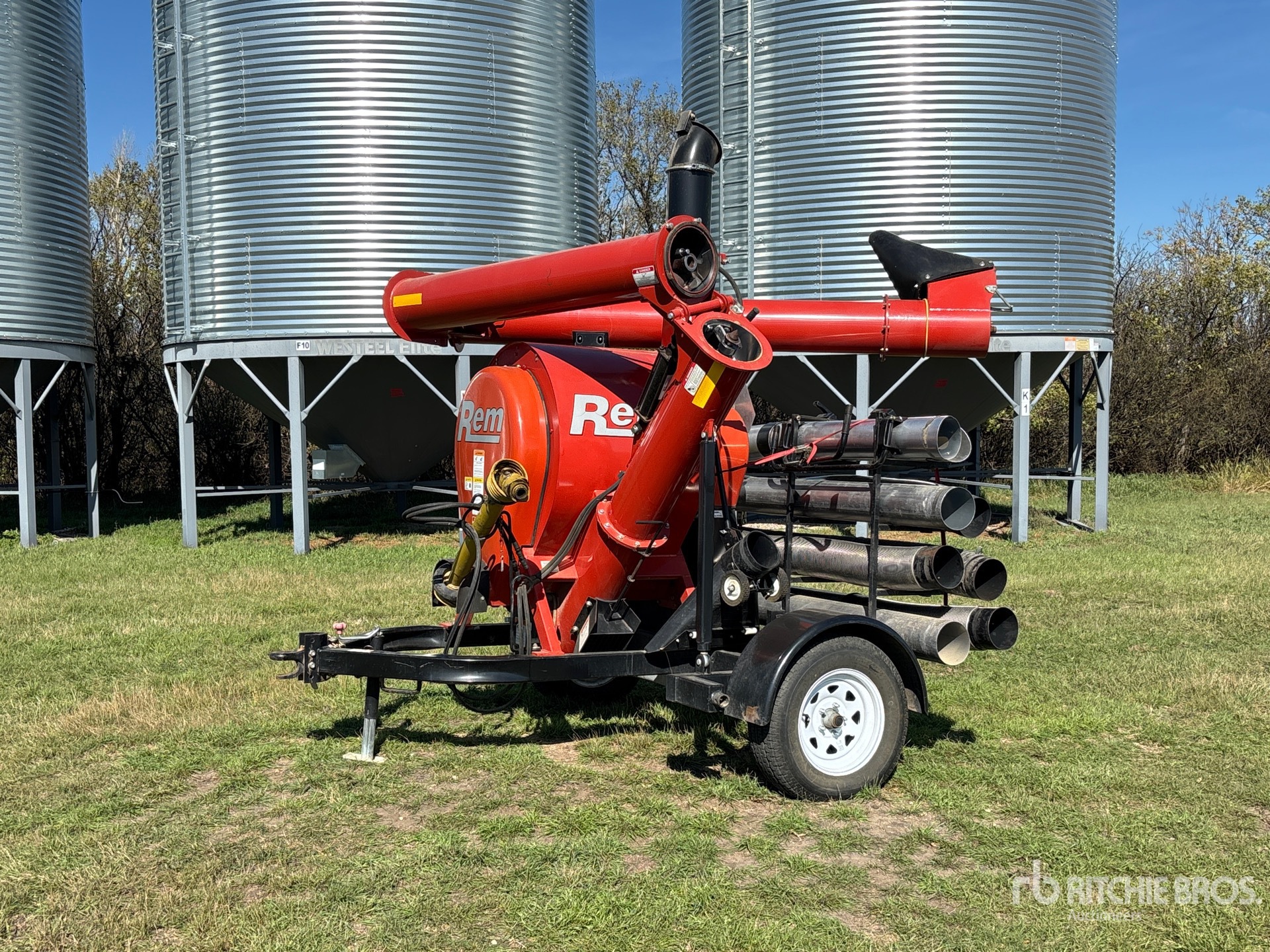 Photo of 2011 REM 2700
