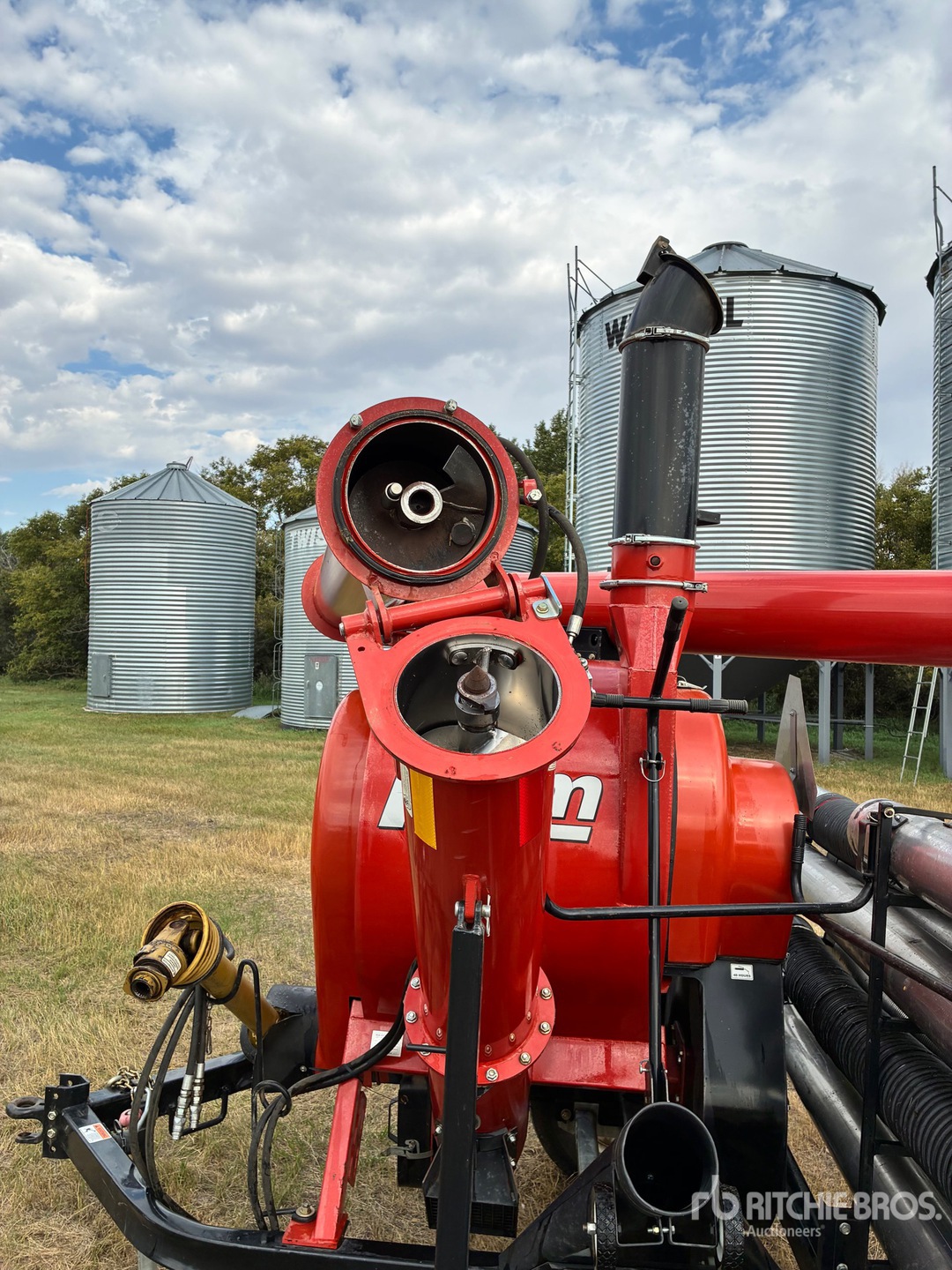2011 REM 2700