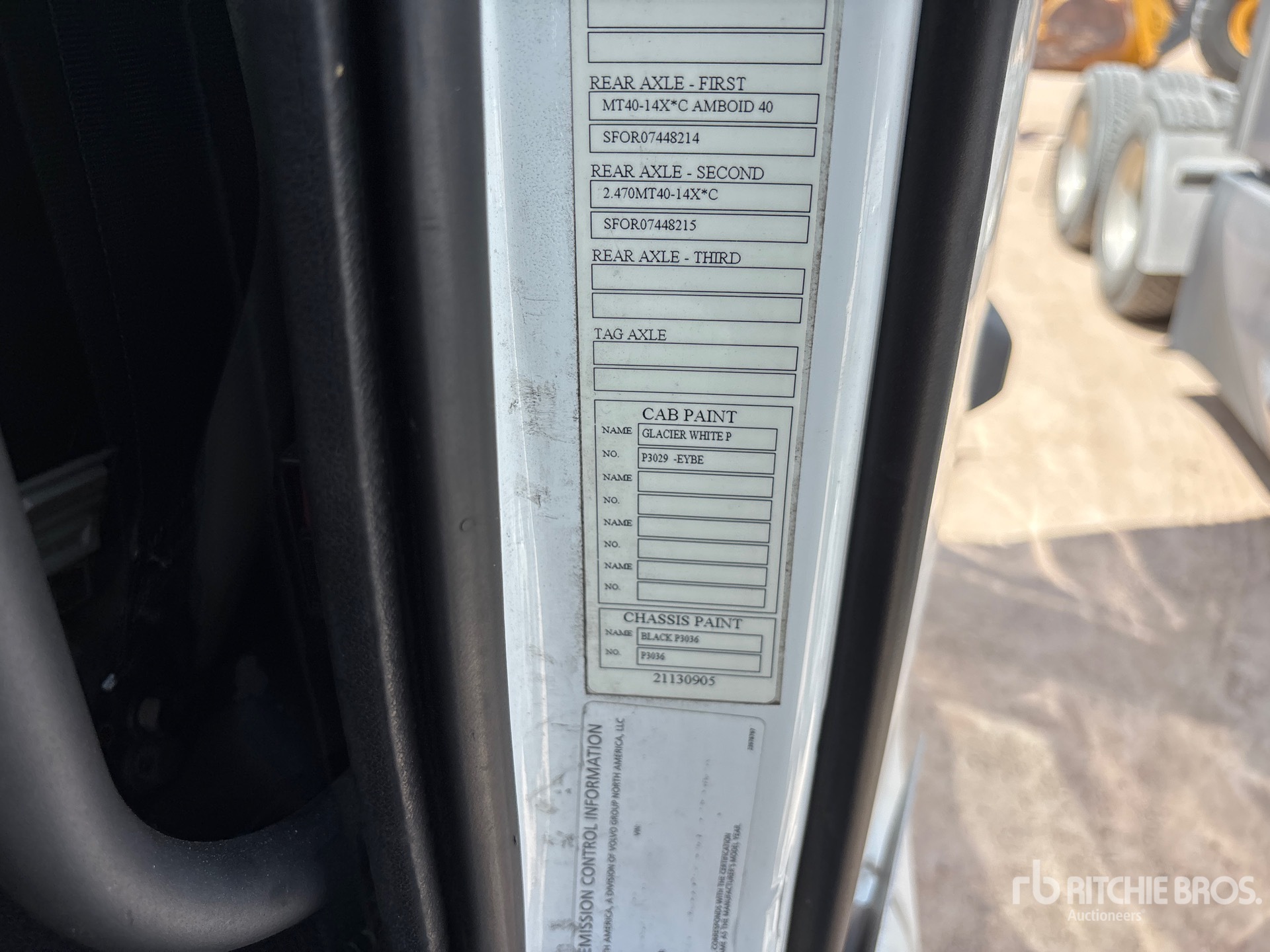 2023 Volvo VNL760