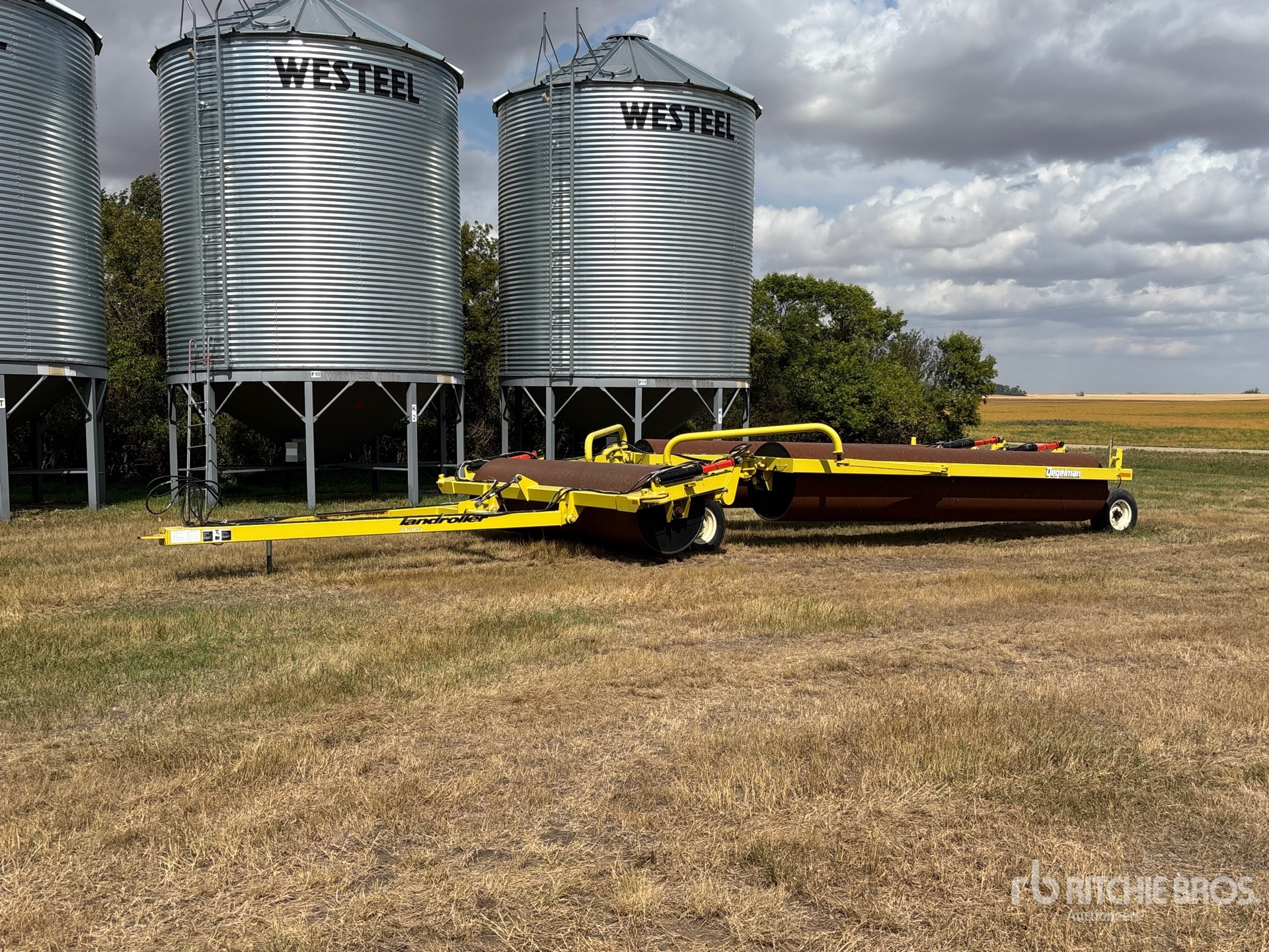 2000 Degelman LR7645
