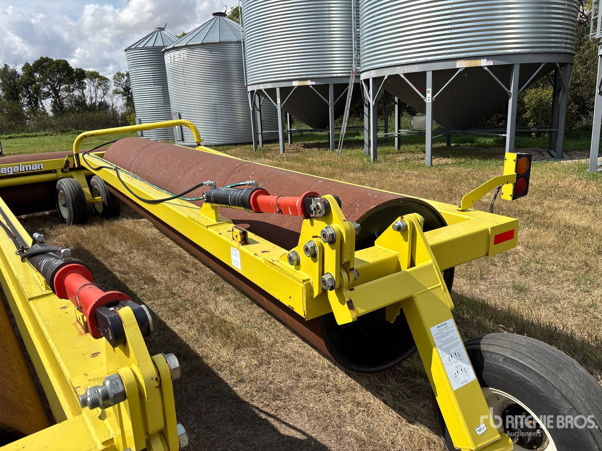2000 Degelman LR7645