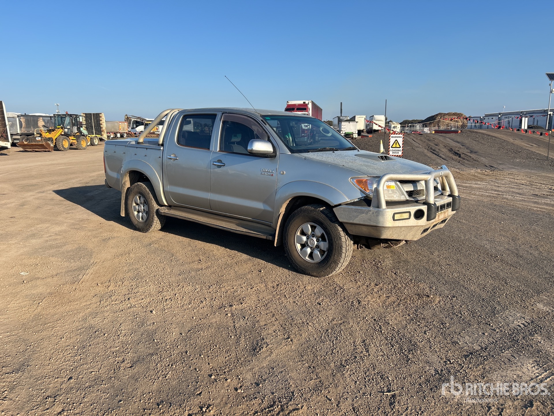 2005 Toyota HILUX