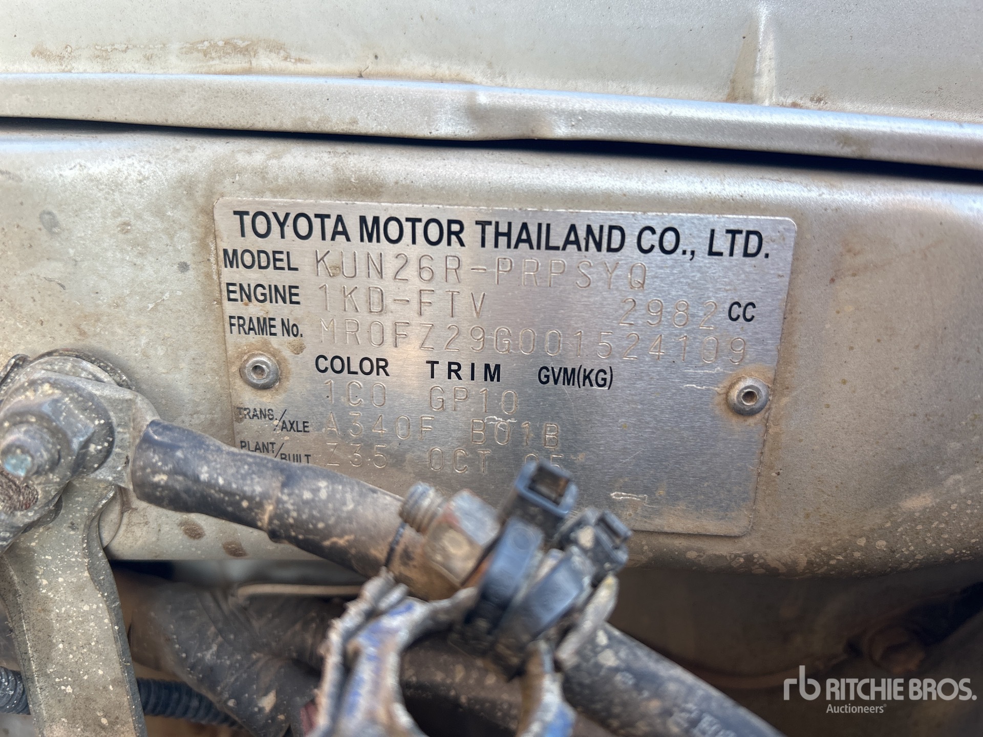 2005 Toyota HILUX