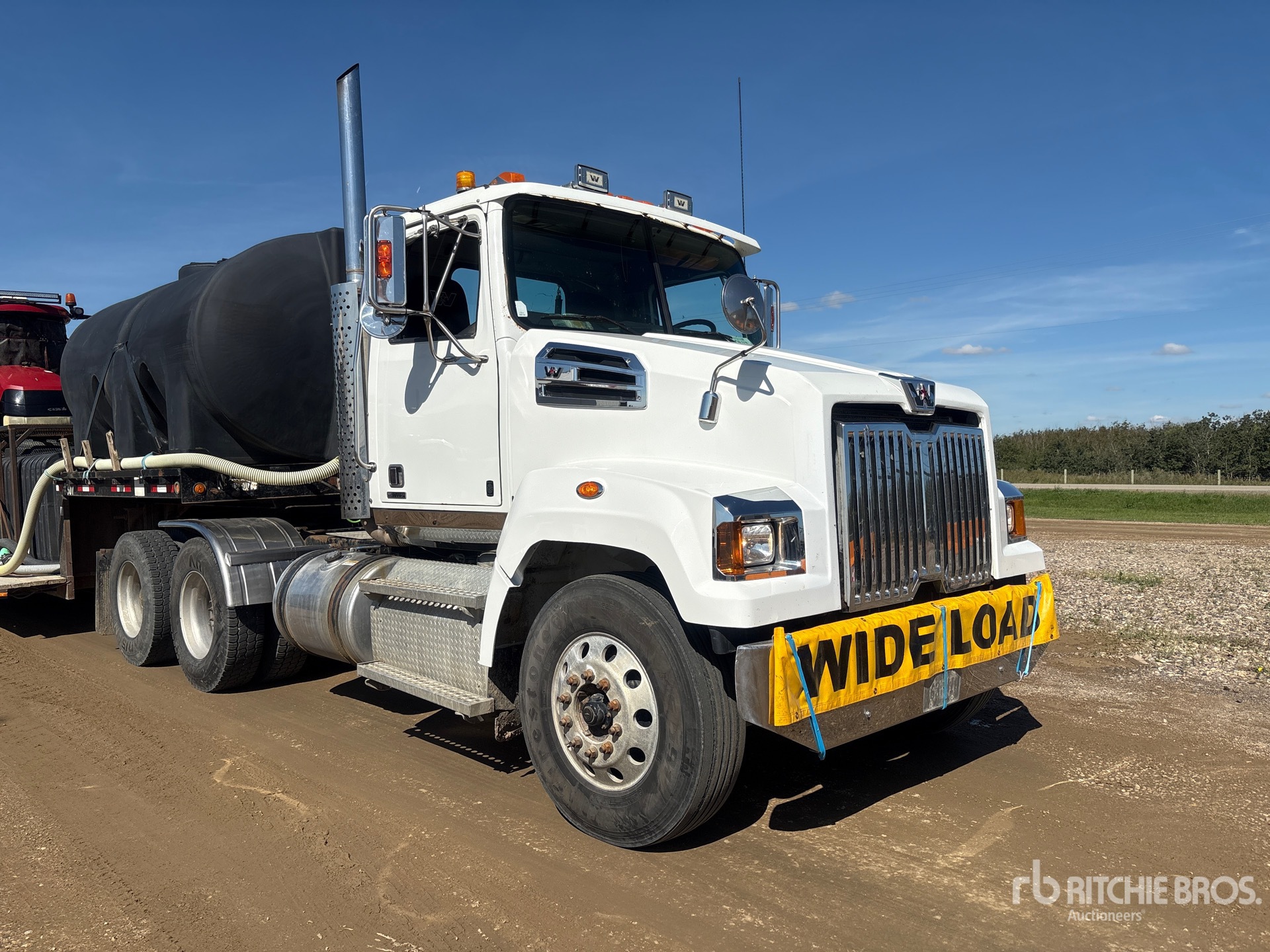 Photo of 2016 Western Star 4700 SF