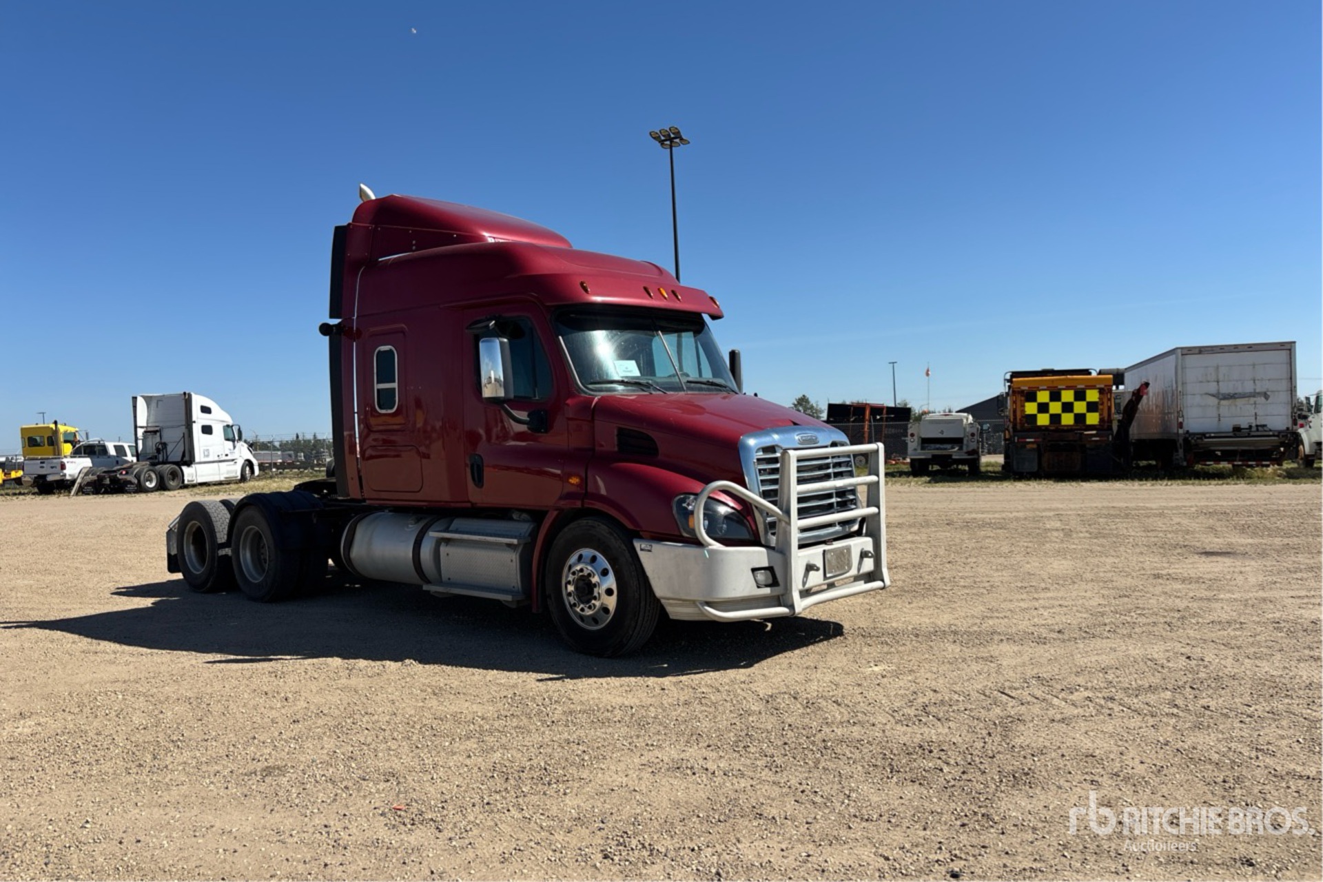 2015 Freightliner CASCADIA 113