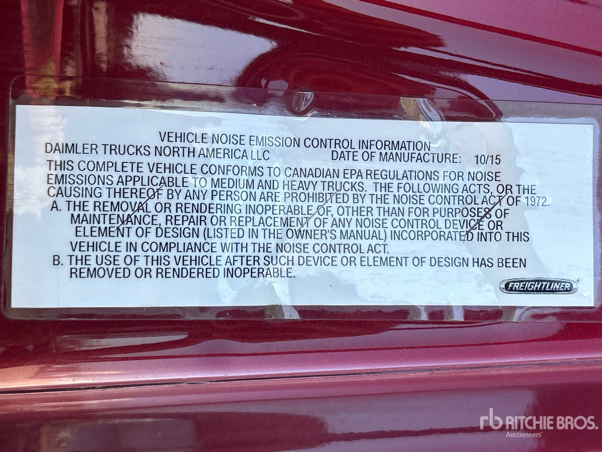 2016 Freightliner CASCADIA 113