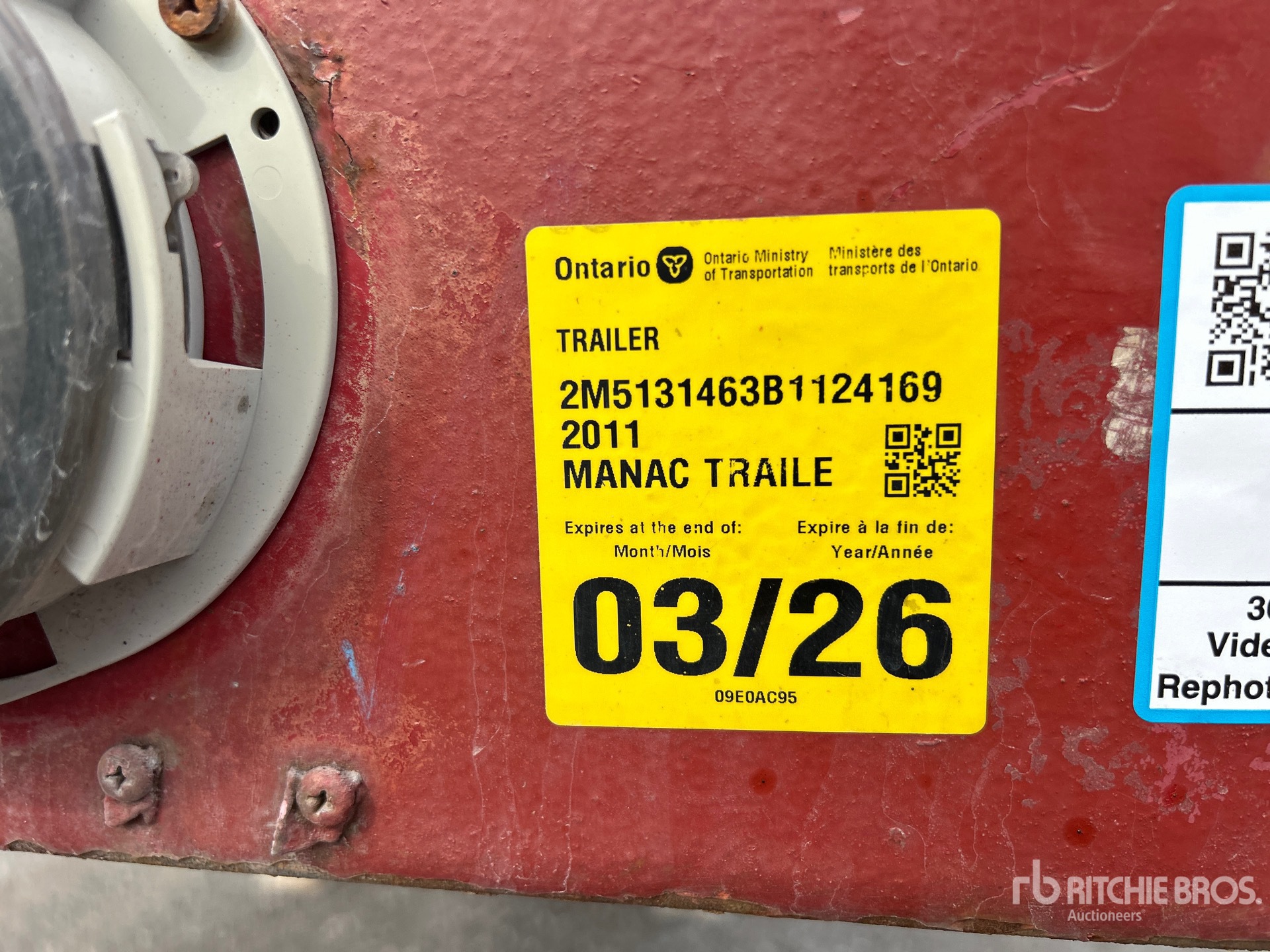 2011 Manac 48 FT TRI/A