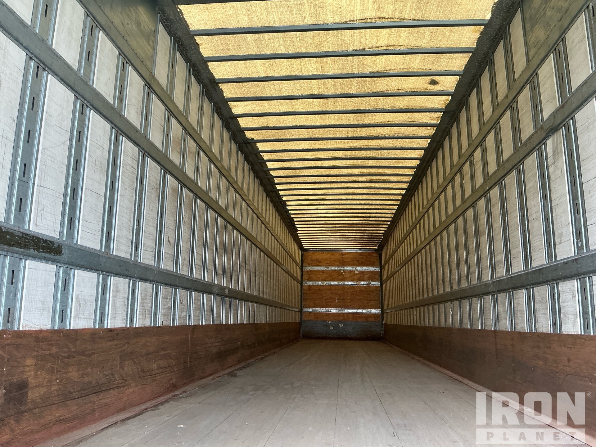2007 Strick 53 FT X 102 IN T/A