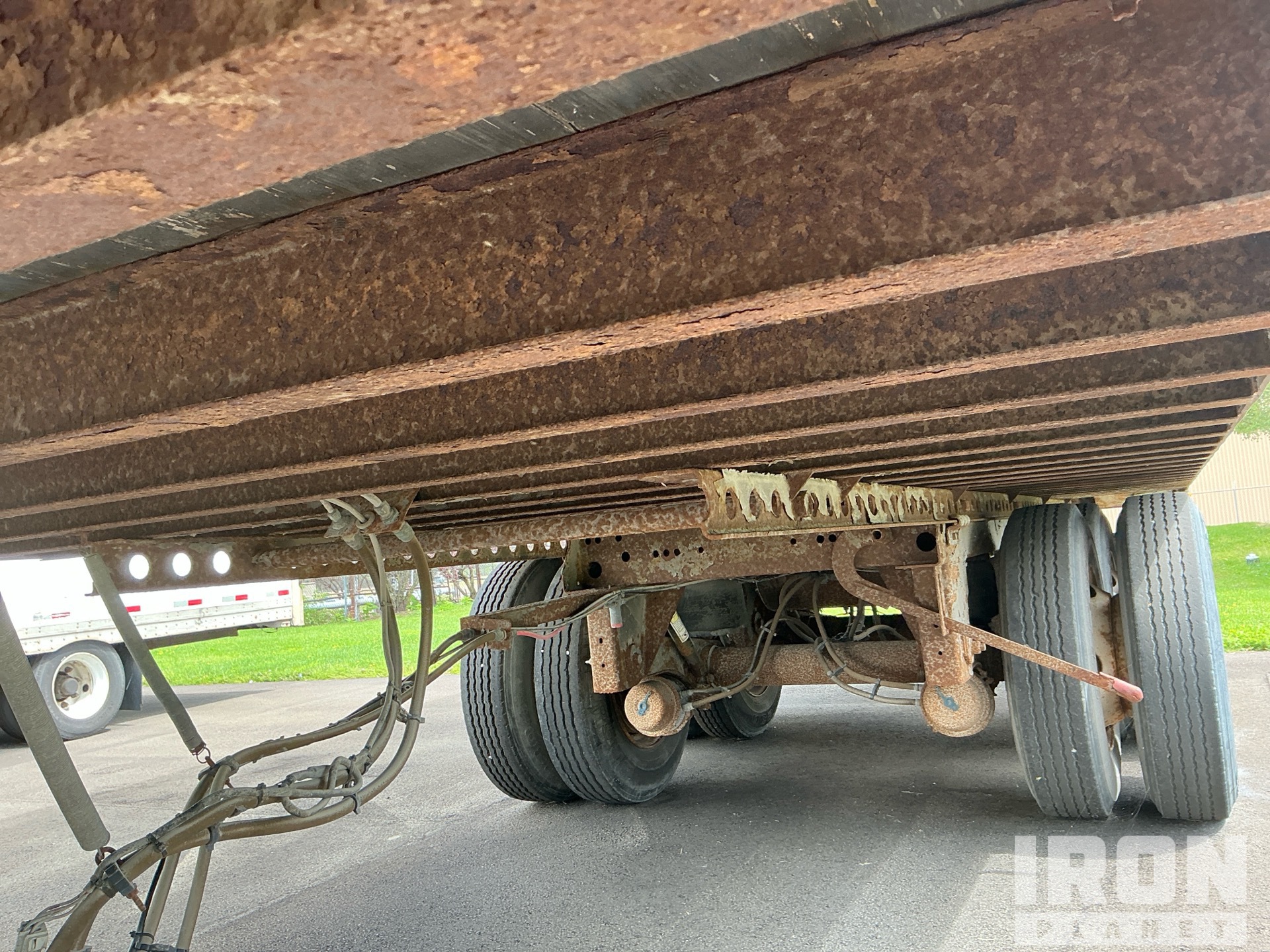 2007 Strick 53 FT X 102 IN T/A