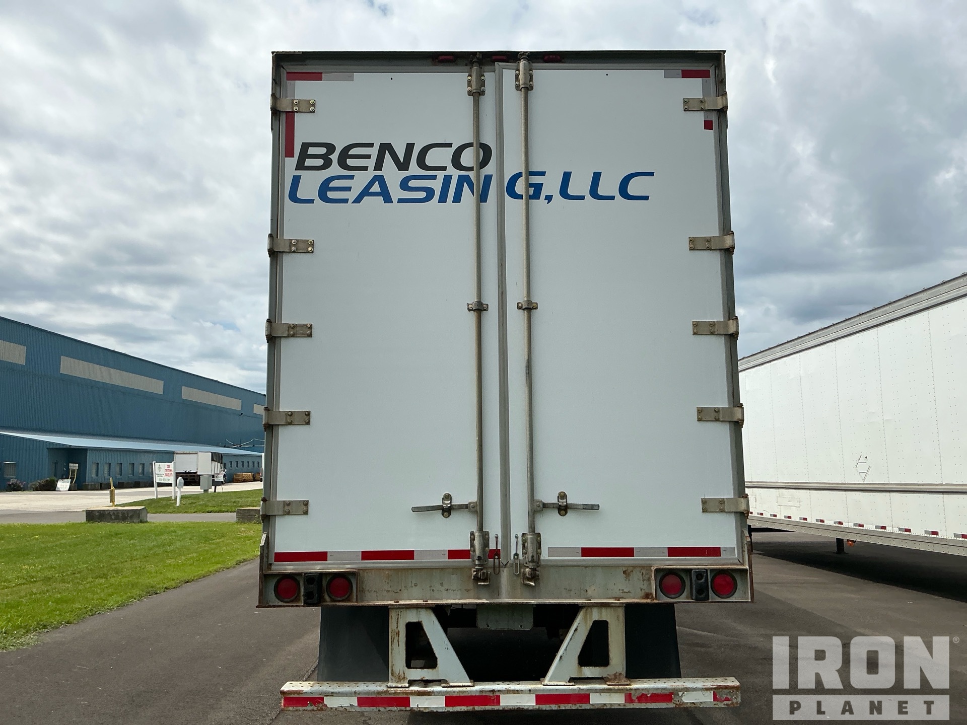 2007 Strick 53 FT X 102 IN T/A