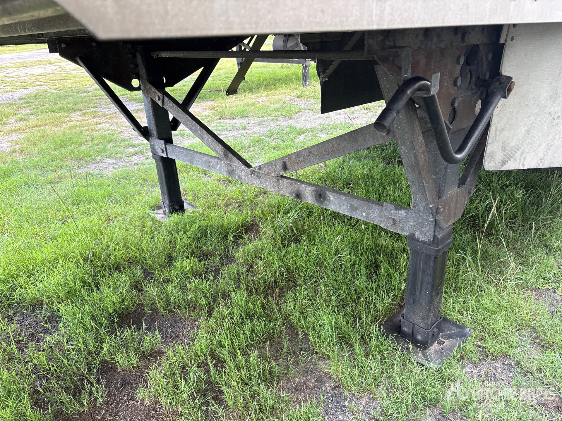 2013 Great Dane 53 ft x 102 in T/A Multi -Temp