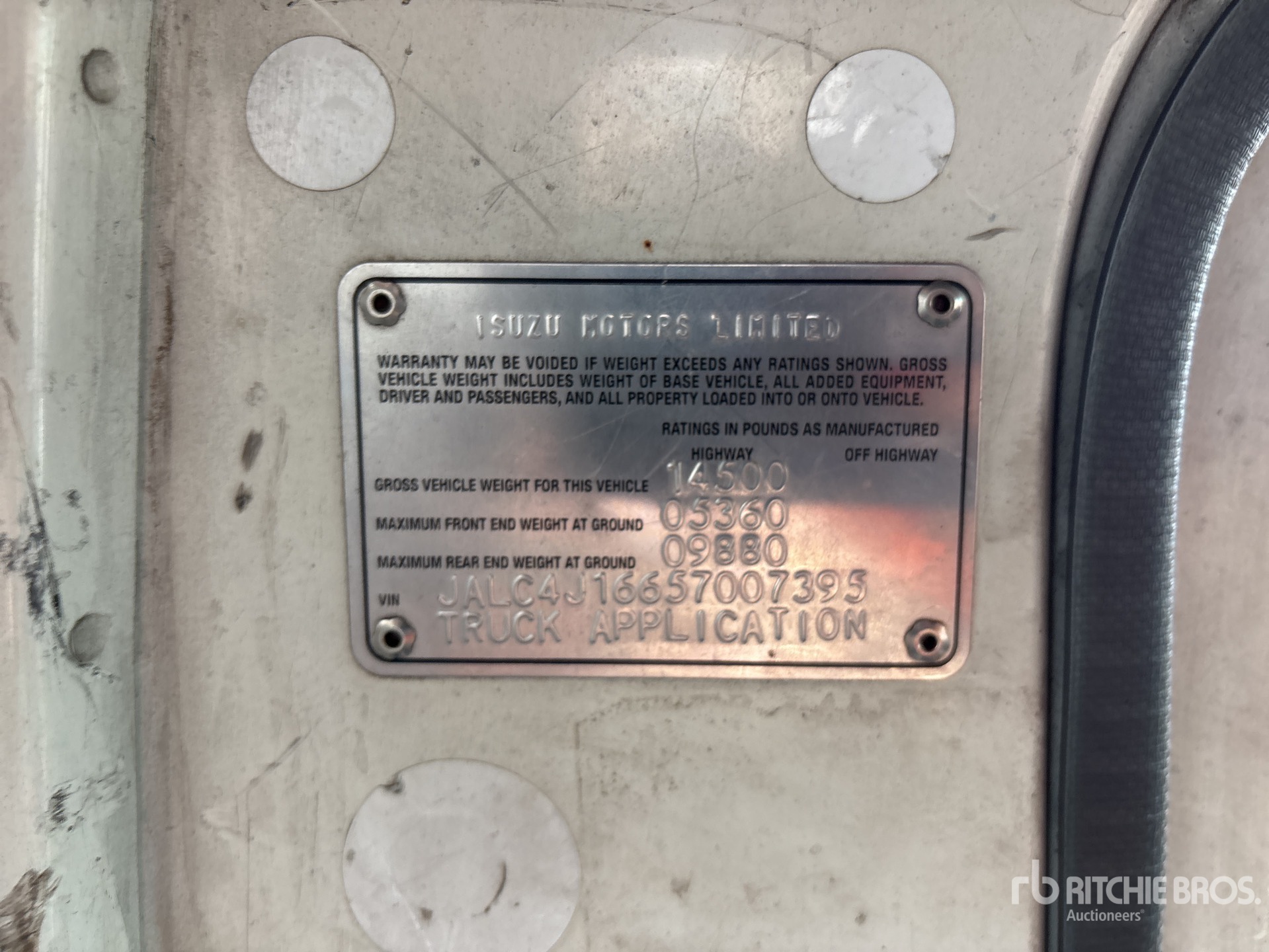 2005 Isuzu NPR