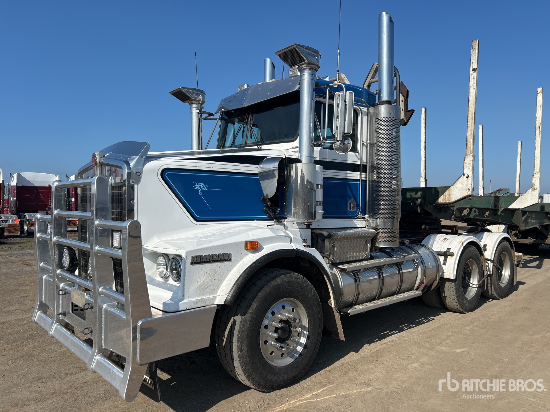2010 Kenworth T658