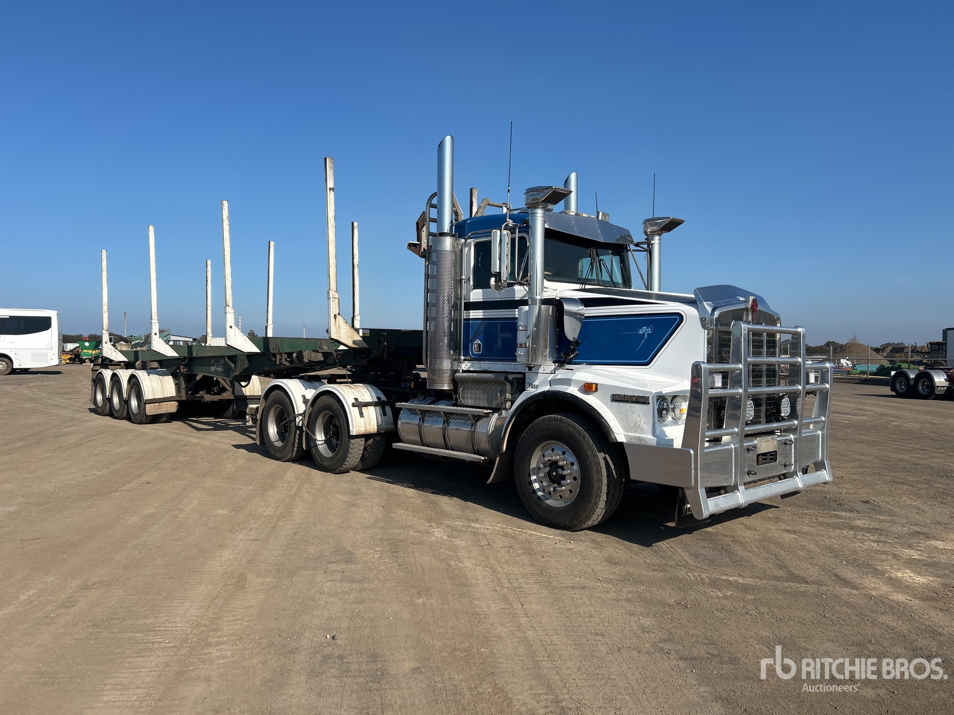 2010 Kenworth T658
