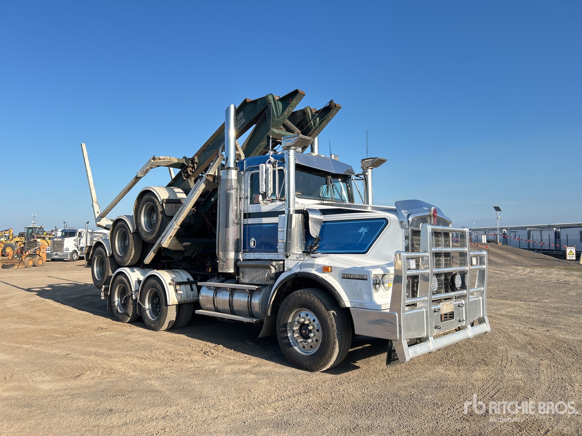 2010 Kenworth T658