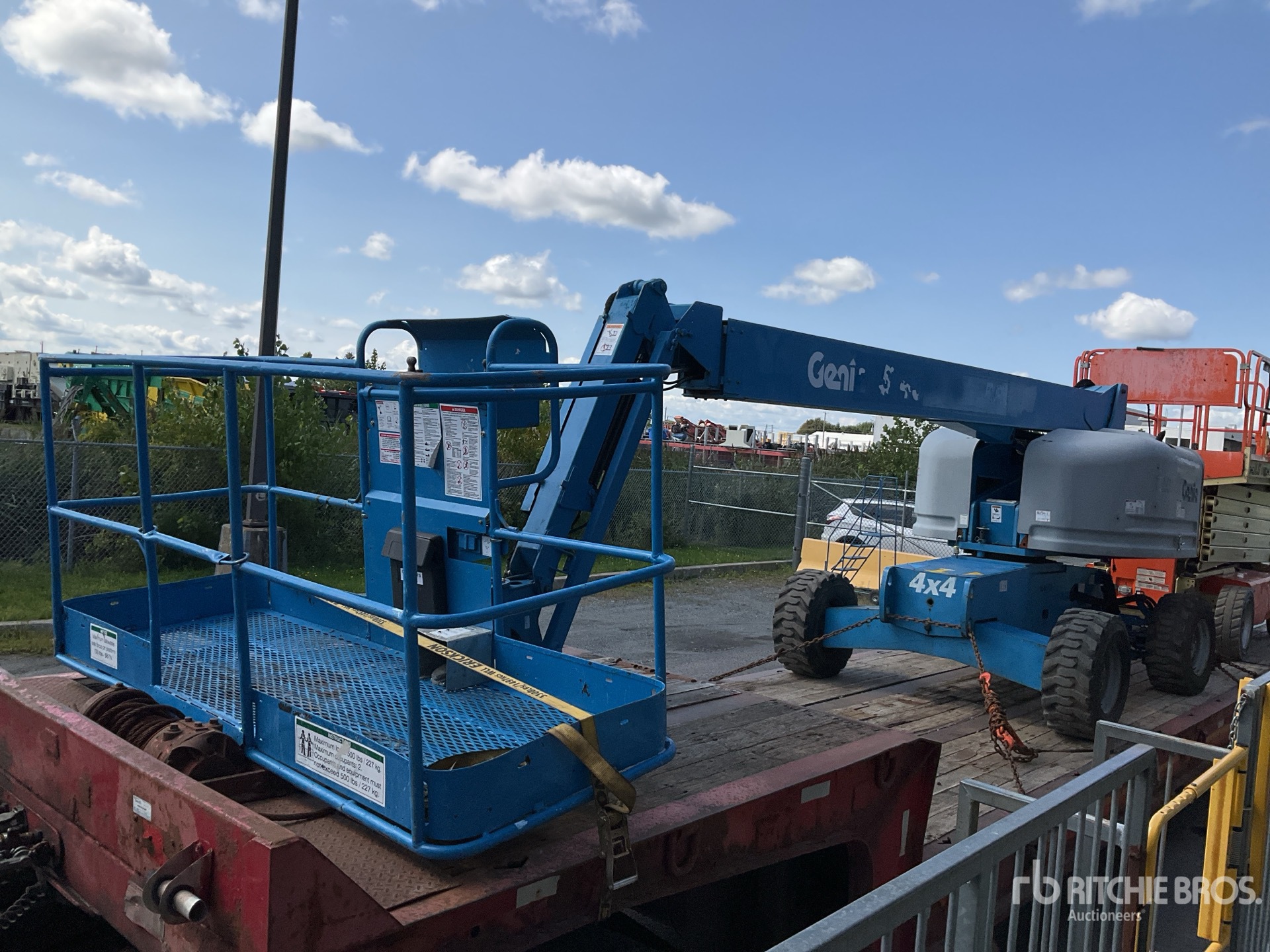 2012 Genie S45
