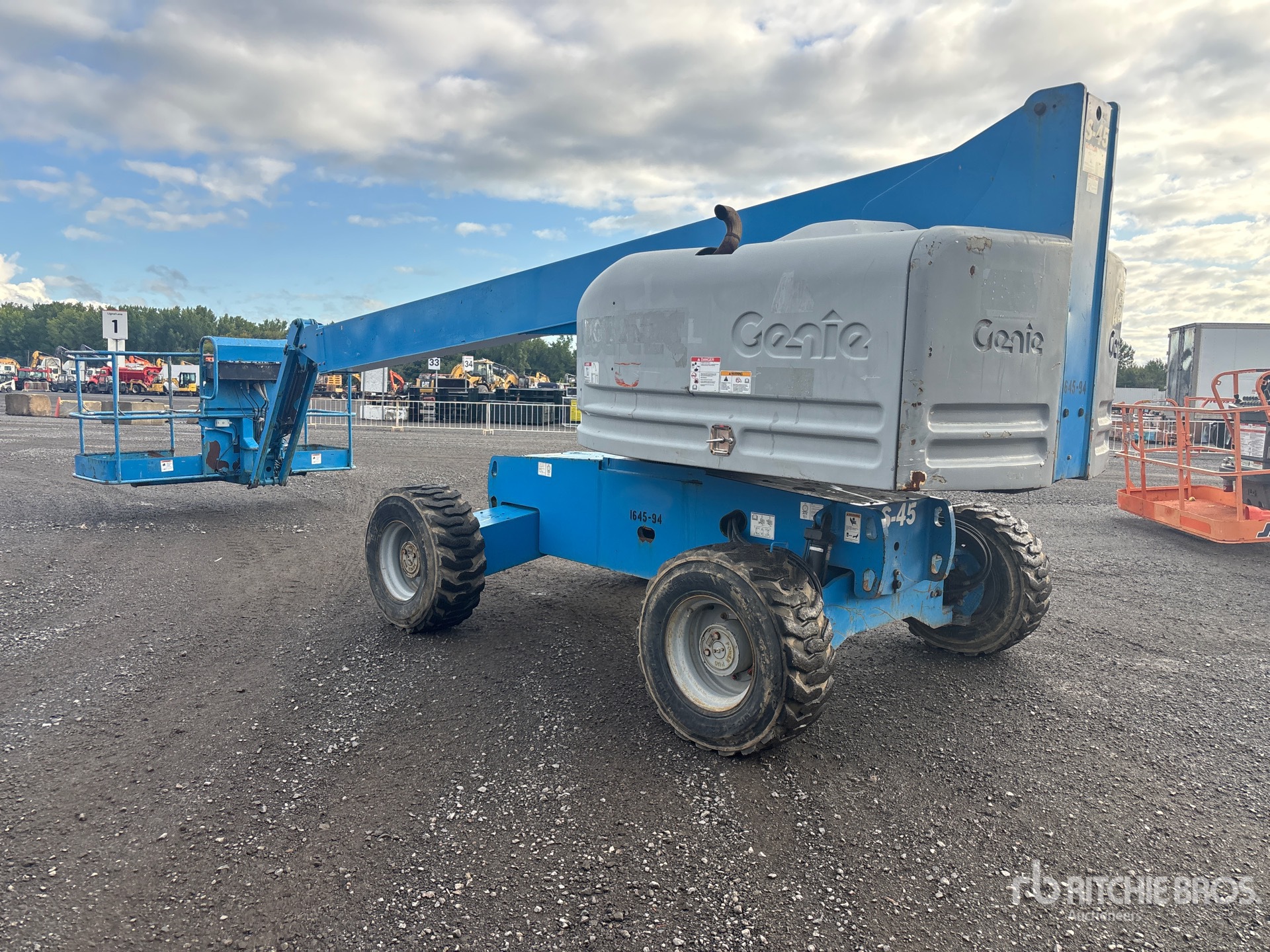 2014 Genie S45