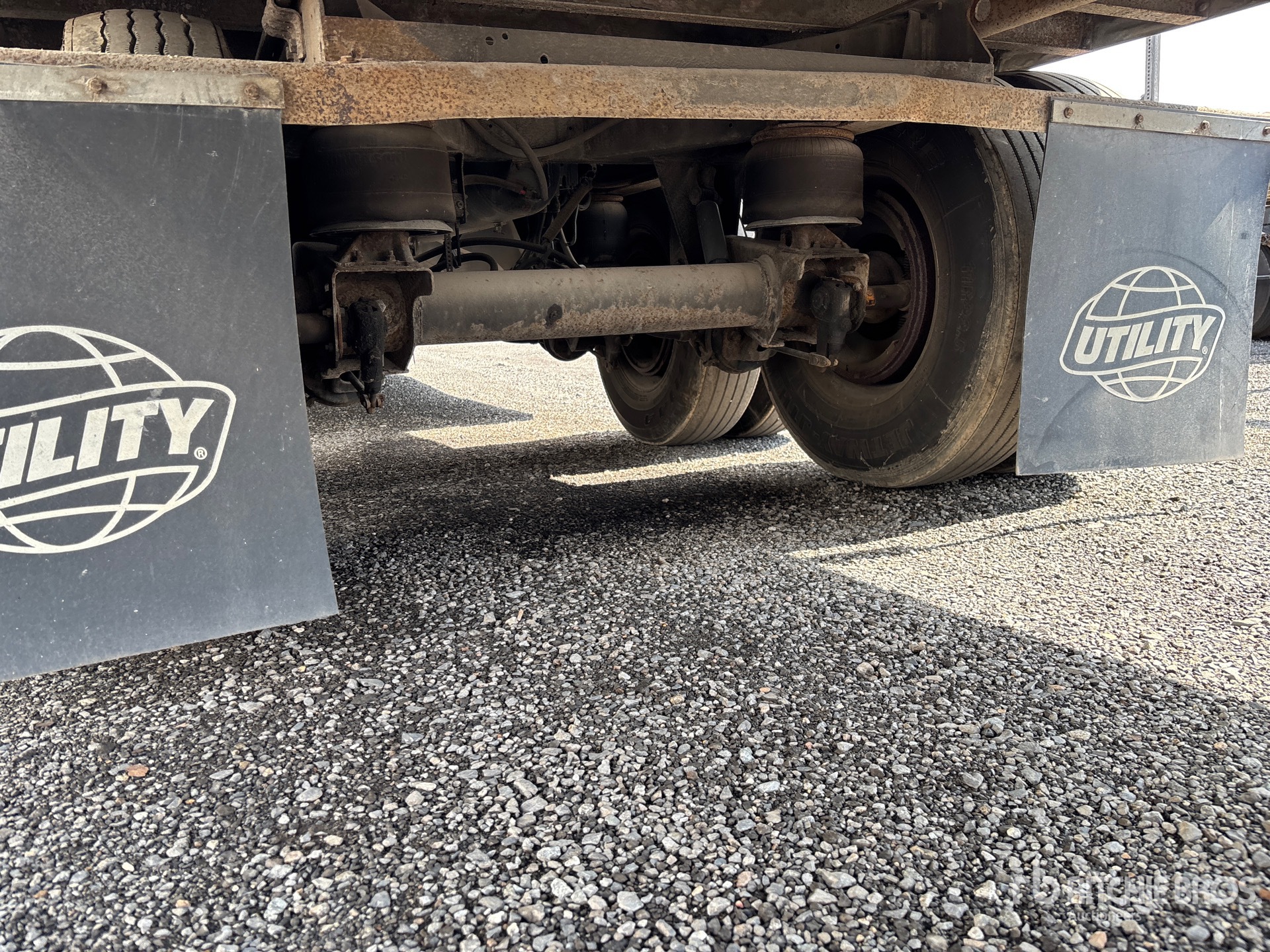 2014 Utility VS2
