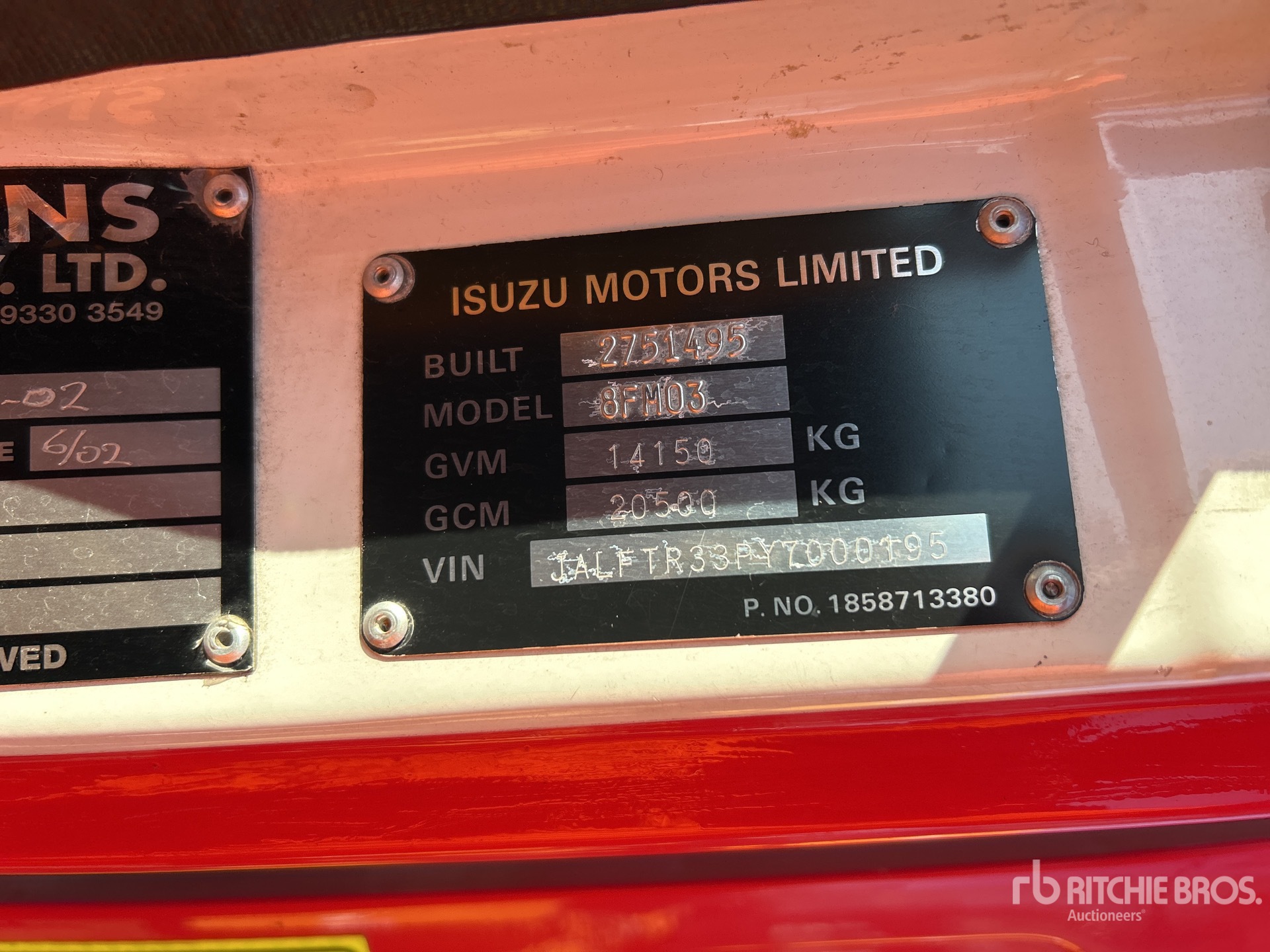 2001 Isuzu FTR 800