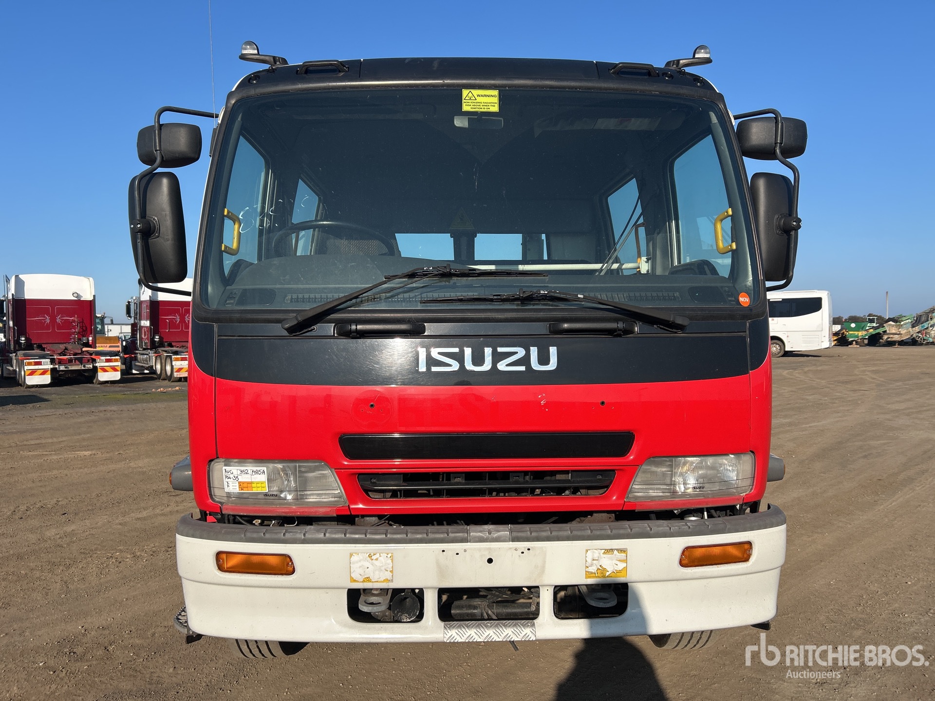 2001 Isuzu FTR 800