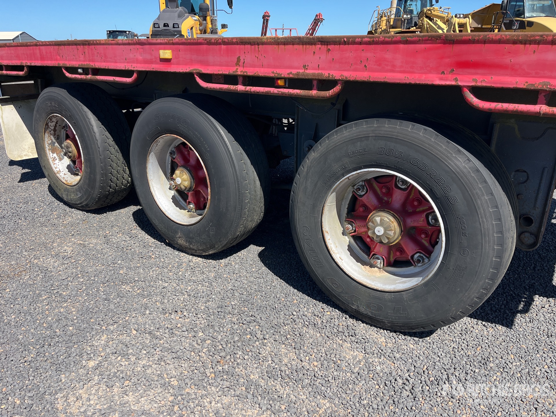 1985 Fruehauf Tri/A Pig