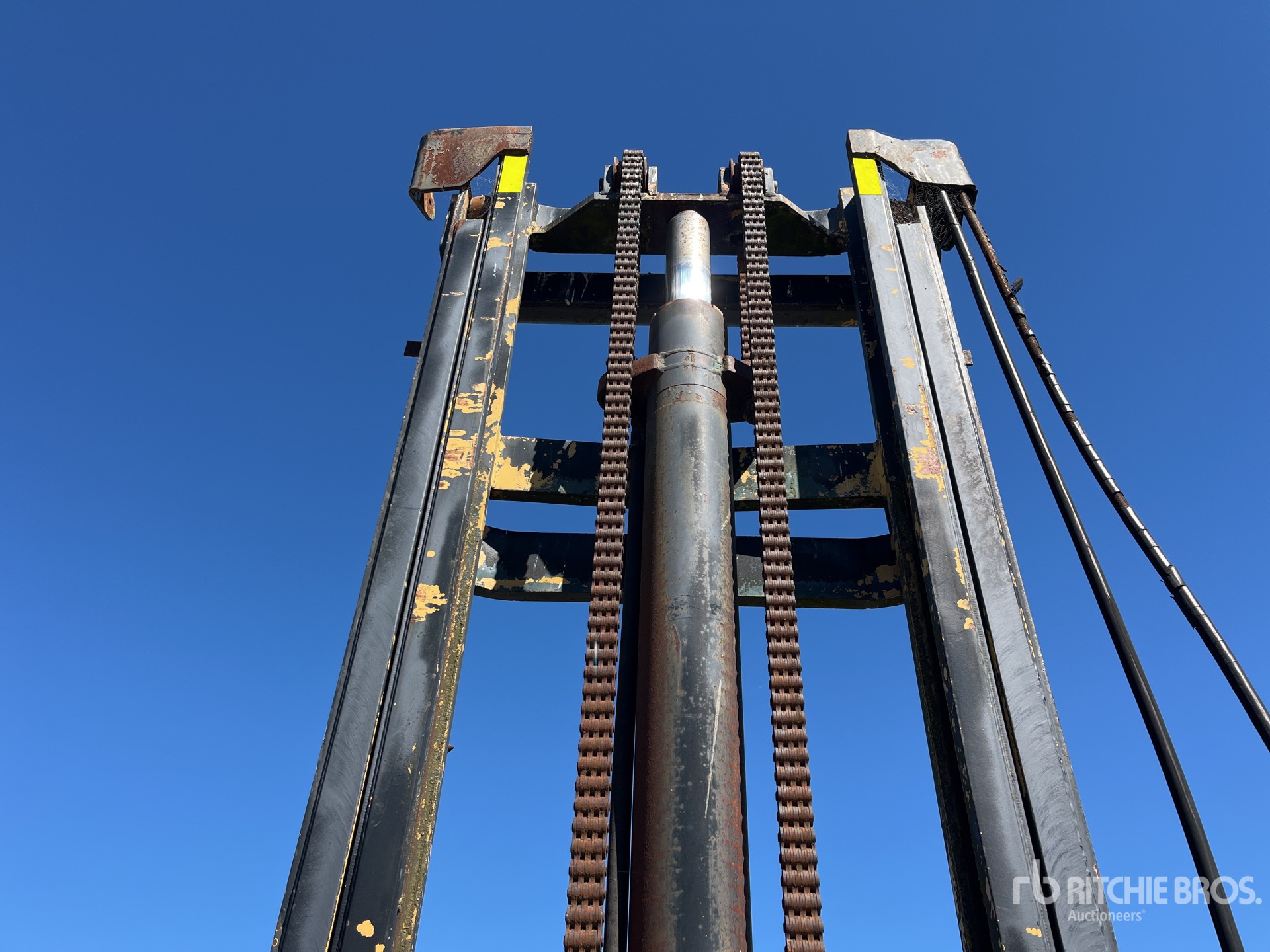 Hyster (INOPERABLE)