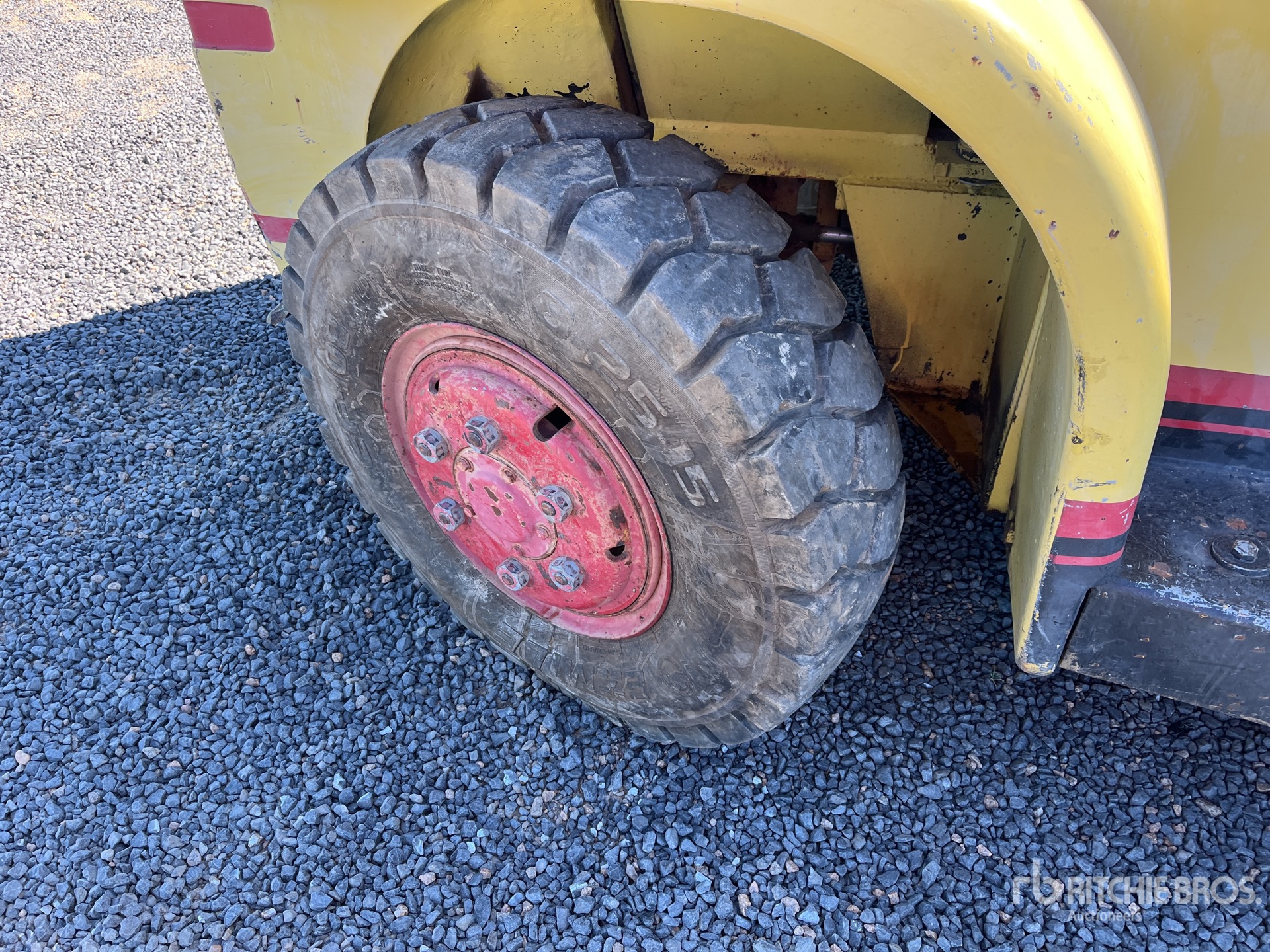 Hyster (INOPERABLE)