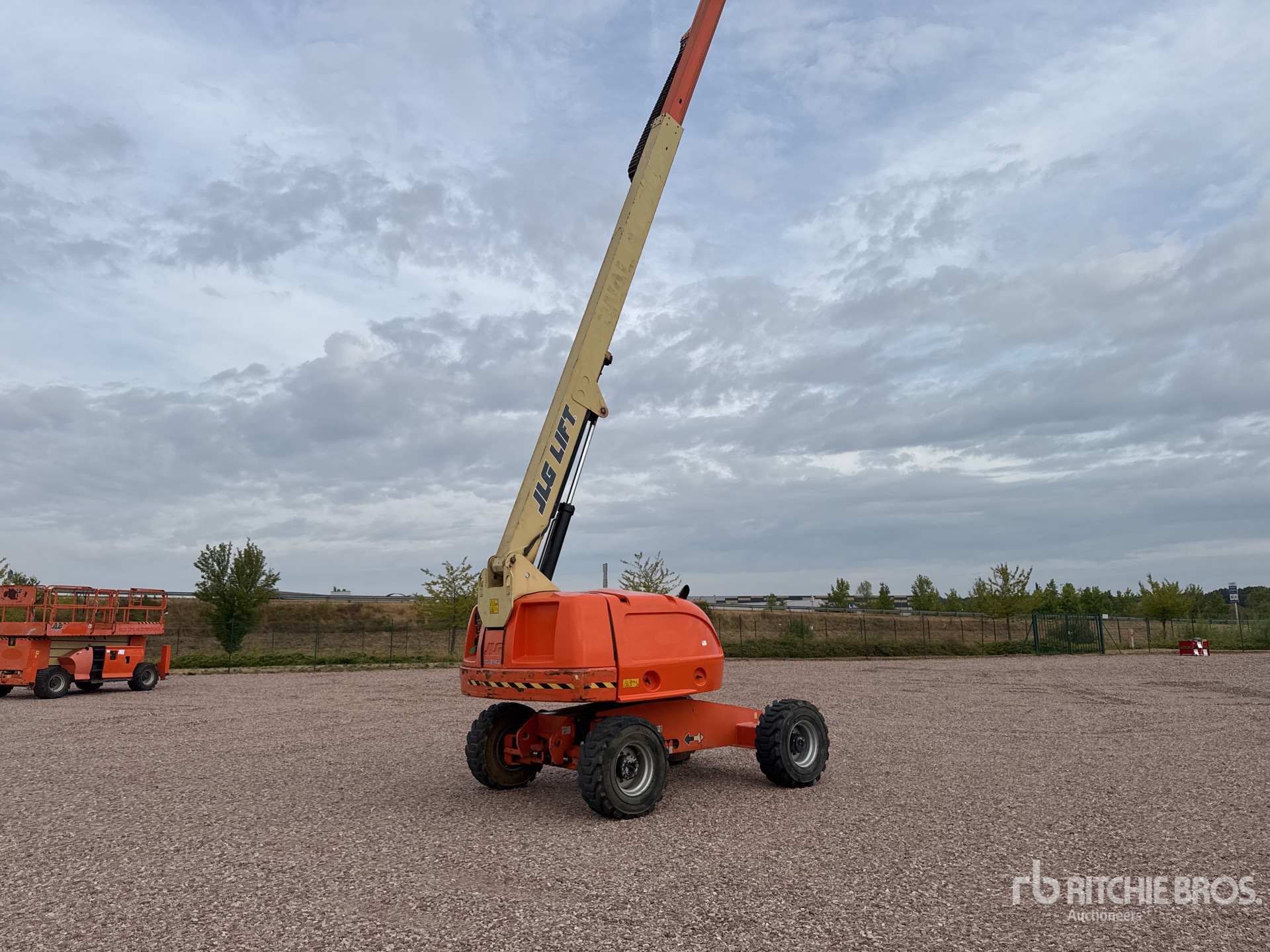 2011 JLG 460SJ