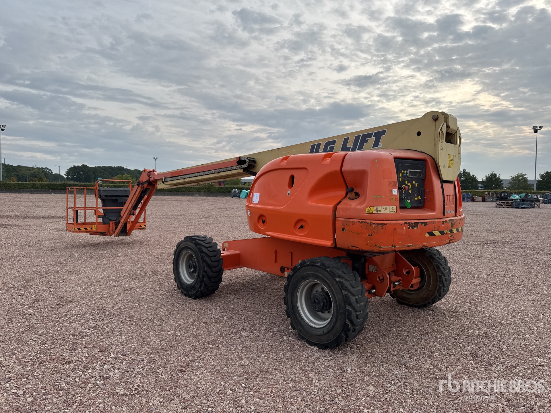 2011 JLG 460SJ