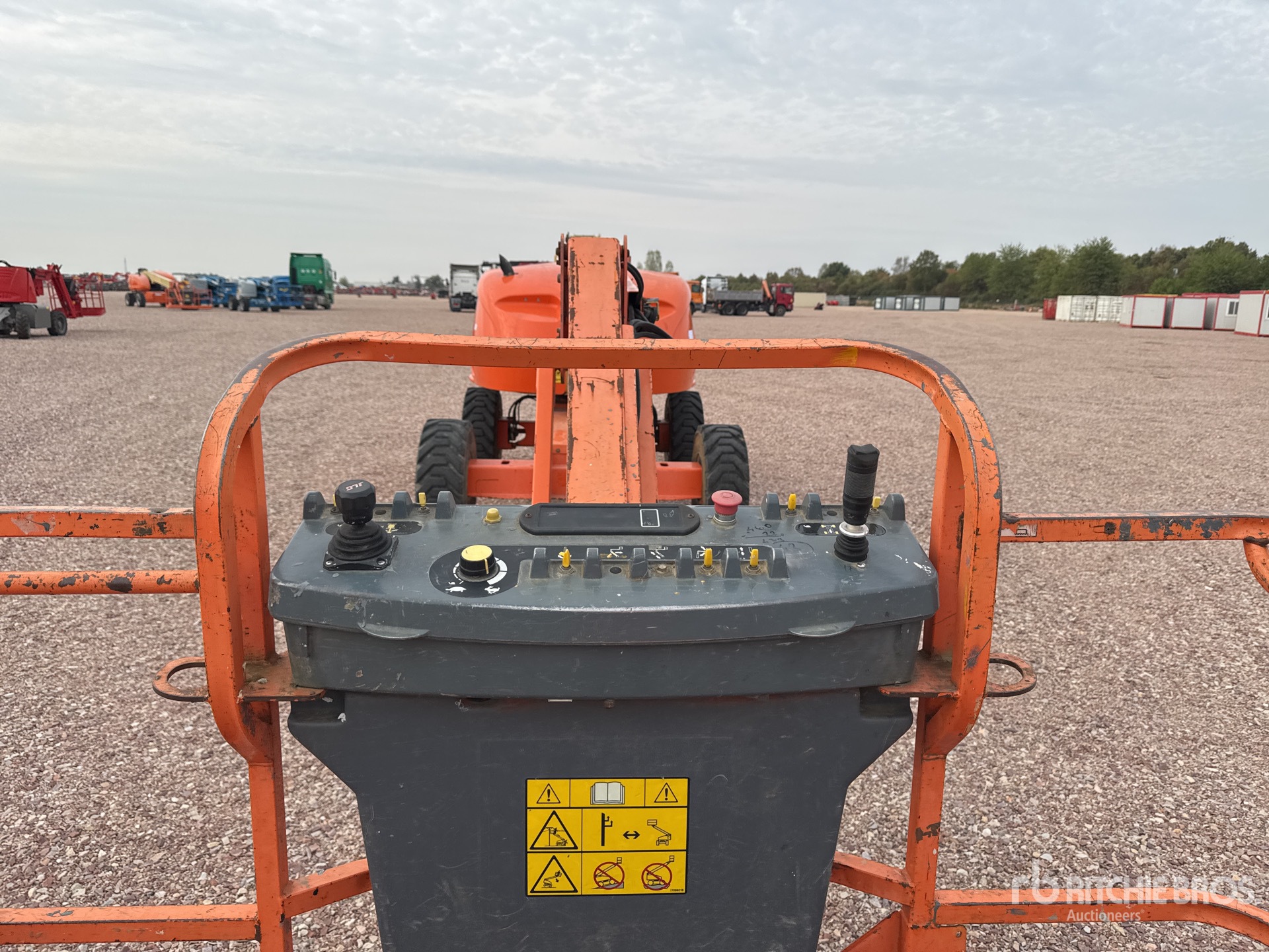 2011 JLG 460SJ