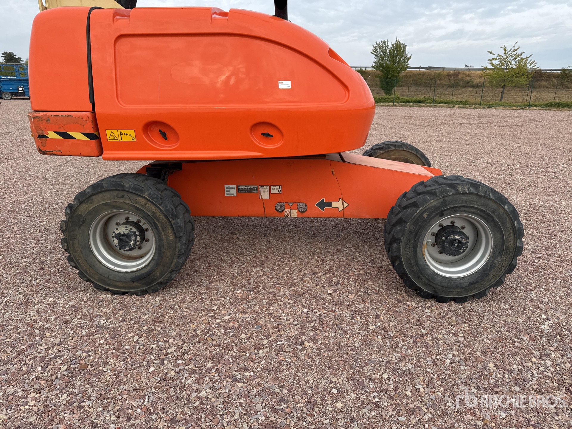 2011 JLG 460SJ
