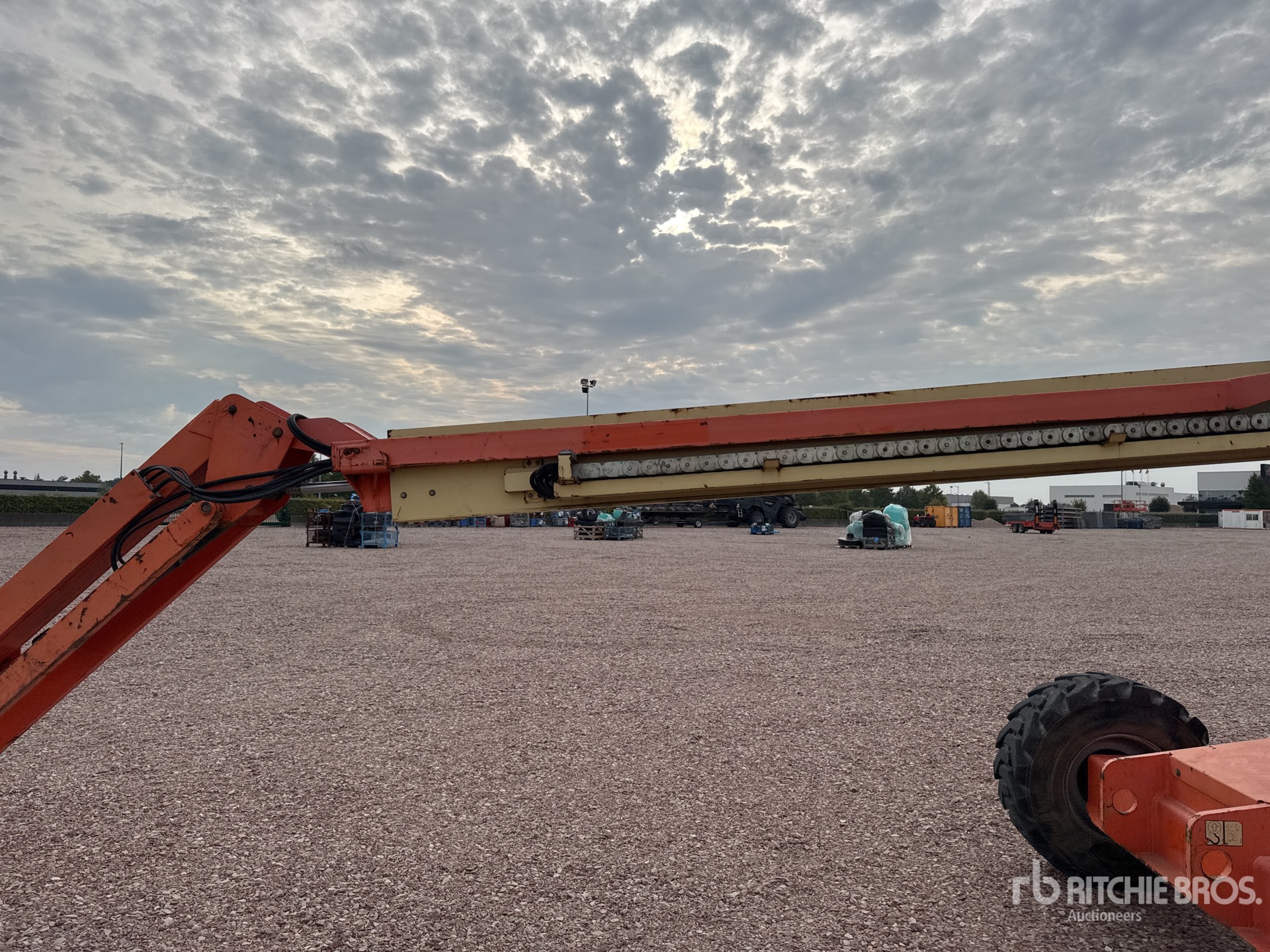 2011 JLG 460SJ