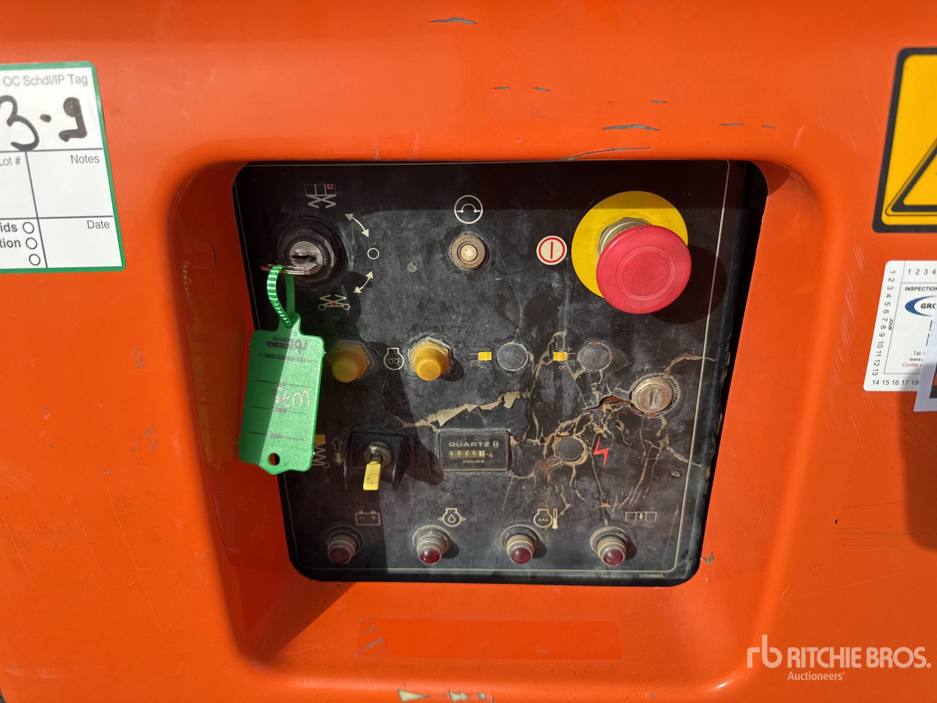 2008 JLG 4394 RT