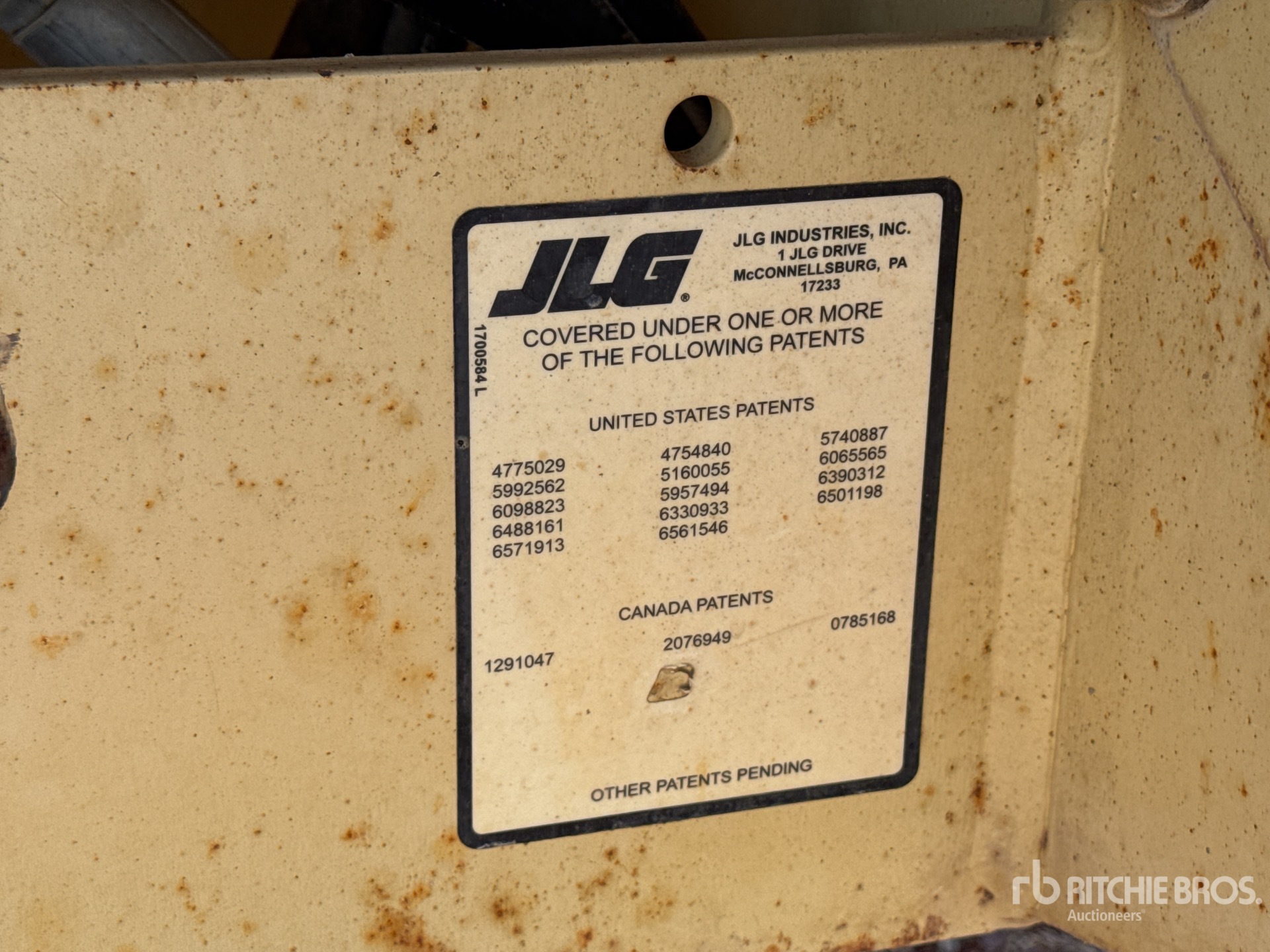 2008 JLG 4394 RT