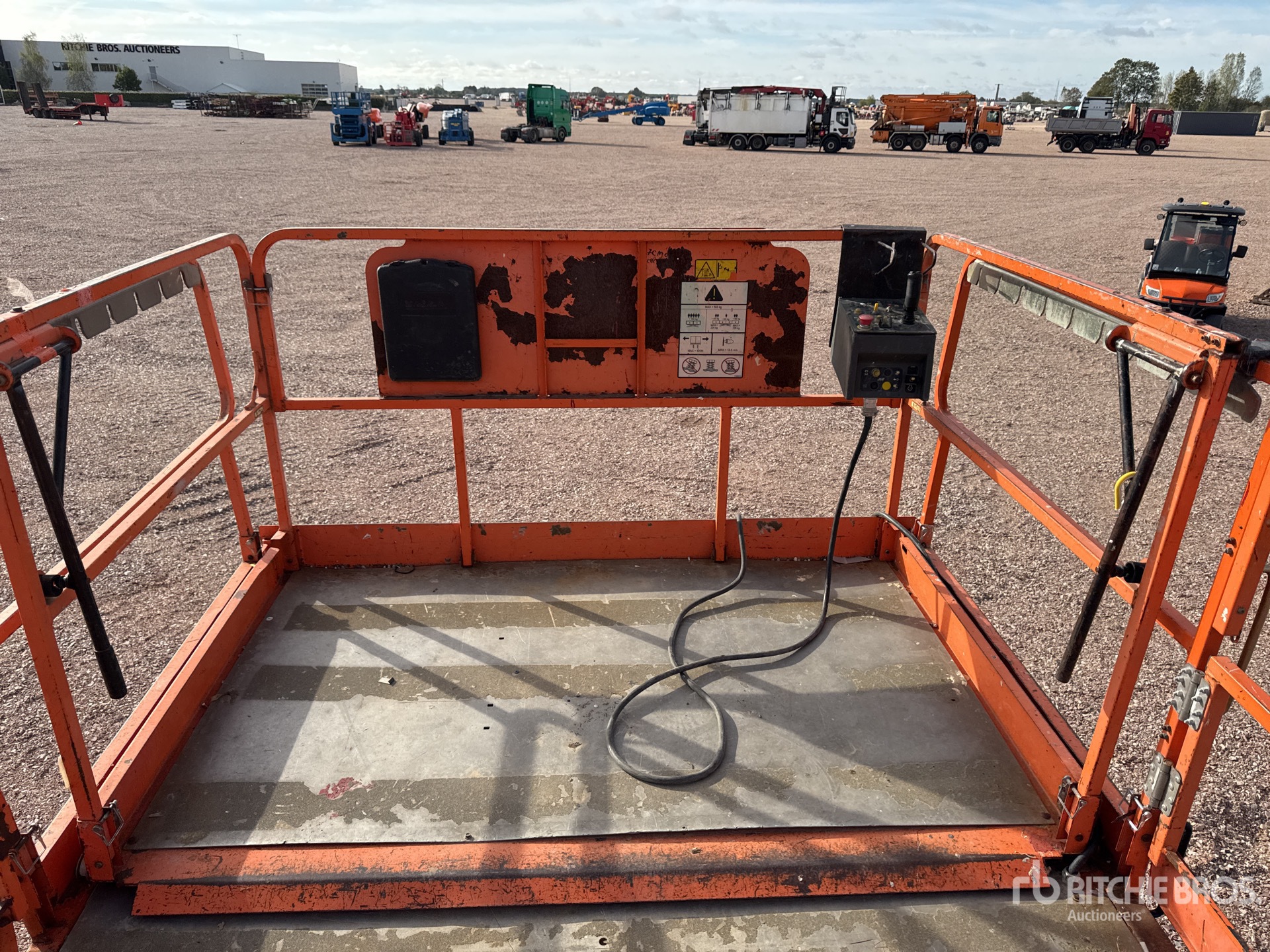 2008 JLG 4394 RT