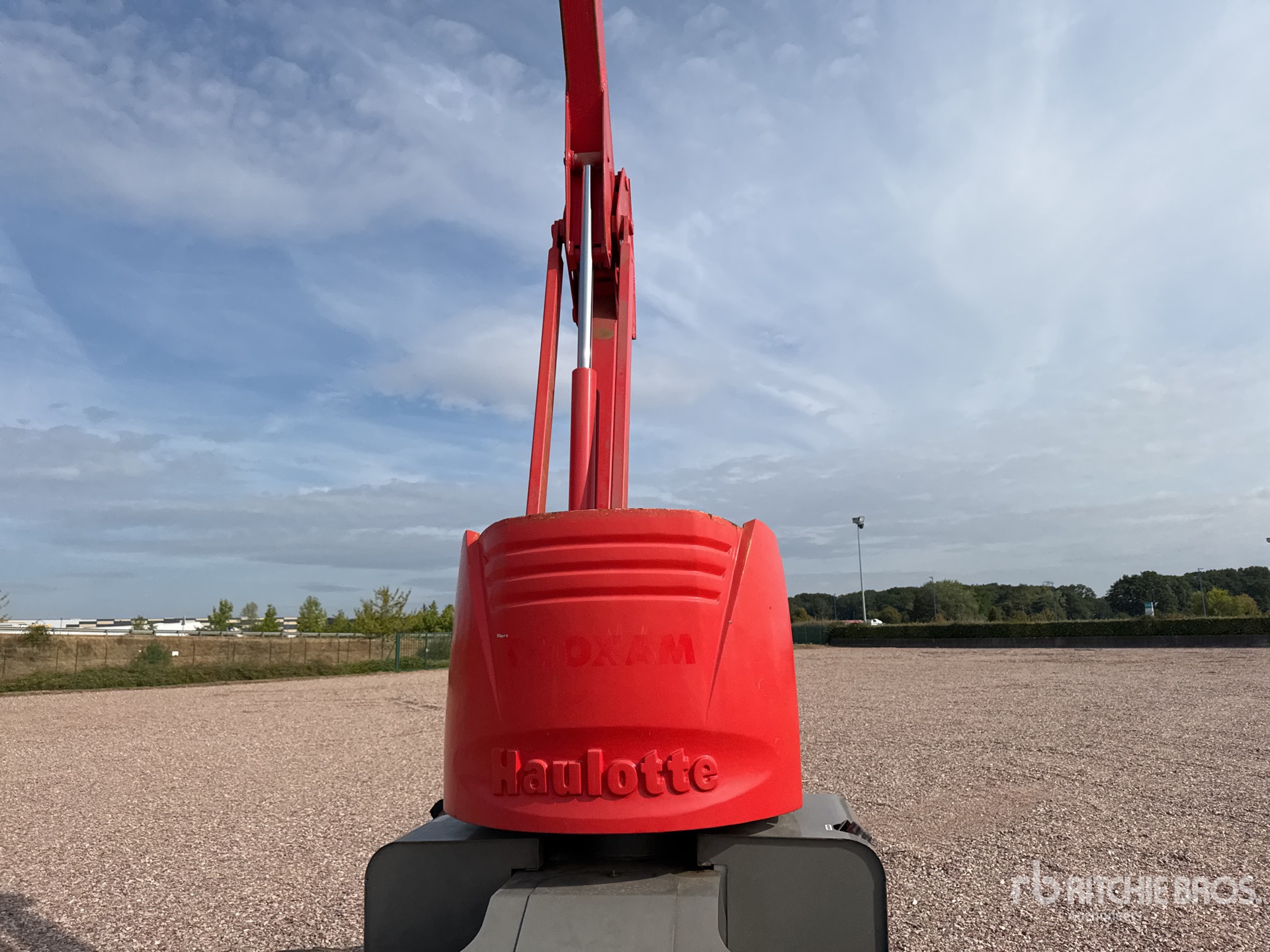2015 Haulotte HA120PX