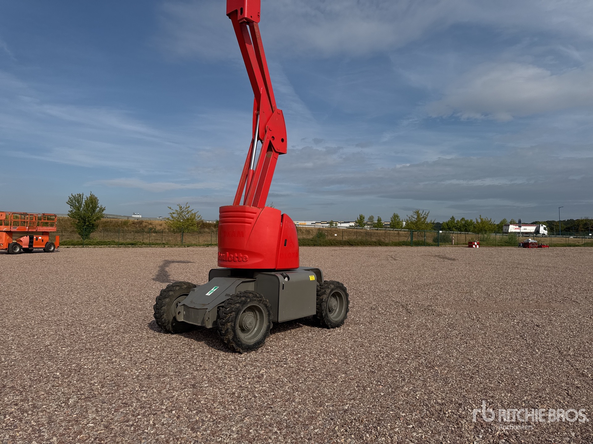 2015 Haulotte HA120PX