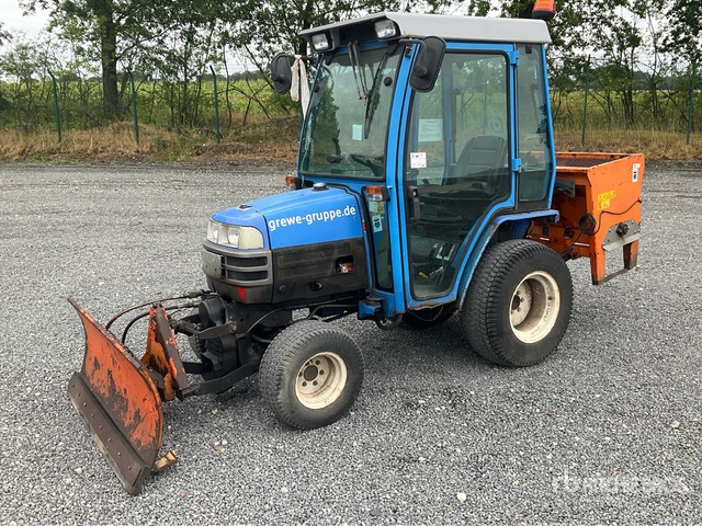 2001 Iseki 2115 Utility Tractor