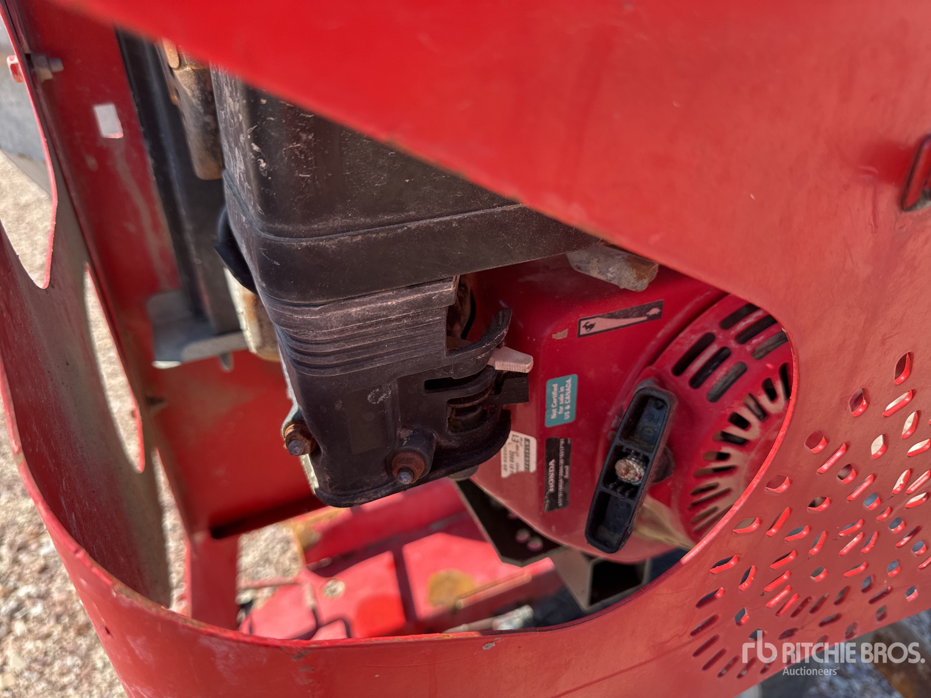 Altrad 300 L BETONNIERE 1 ESSIEU S/A