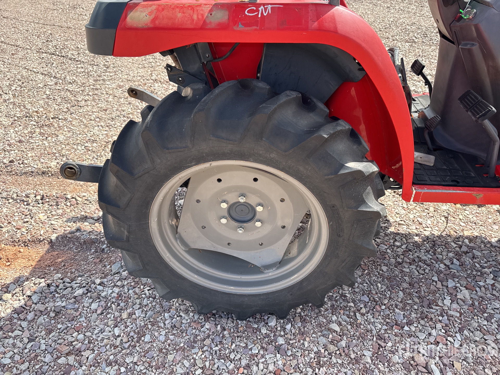 Kubota STV32R