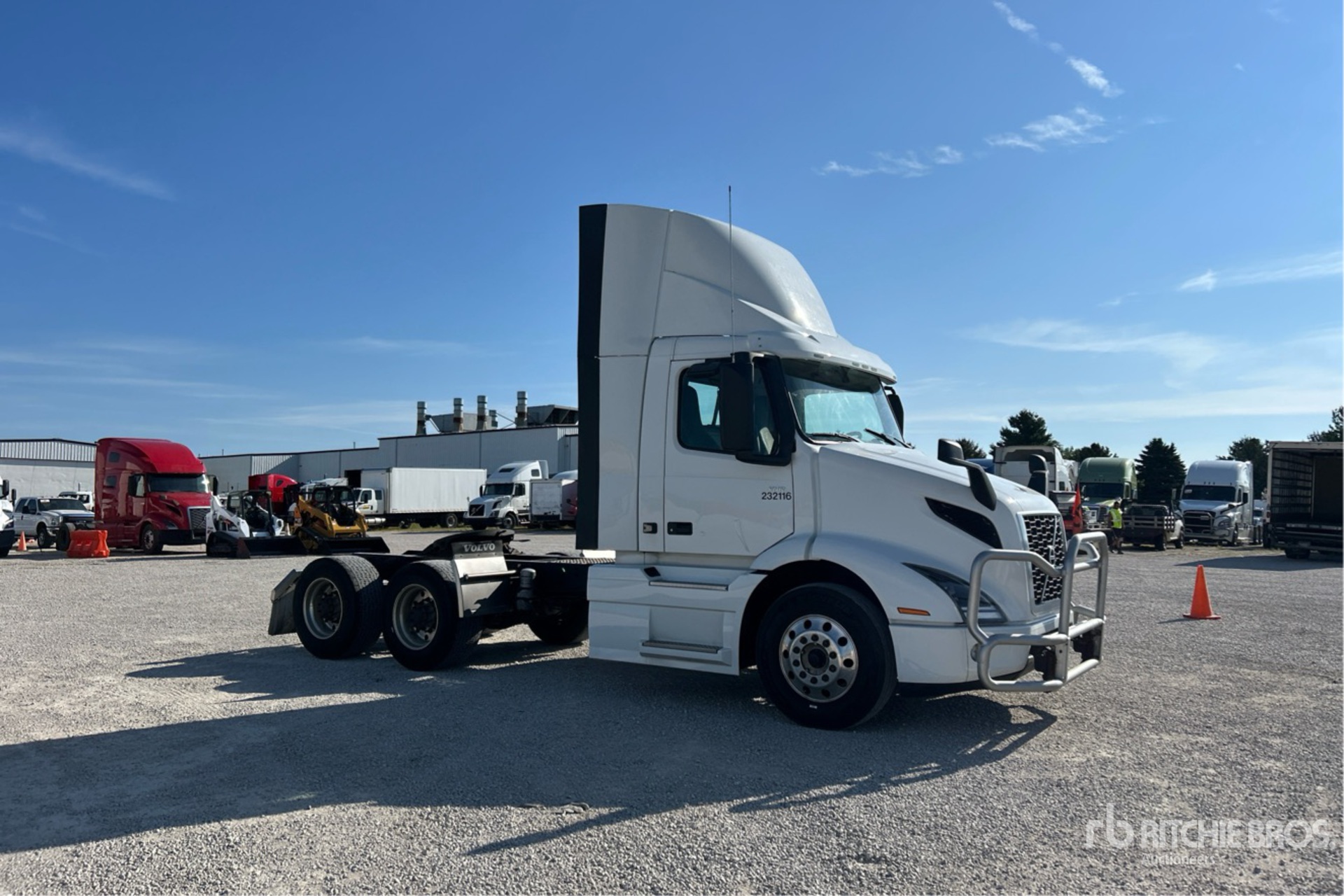 2024 Volvo VNR300