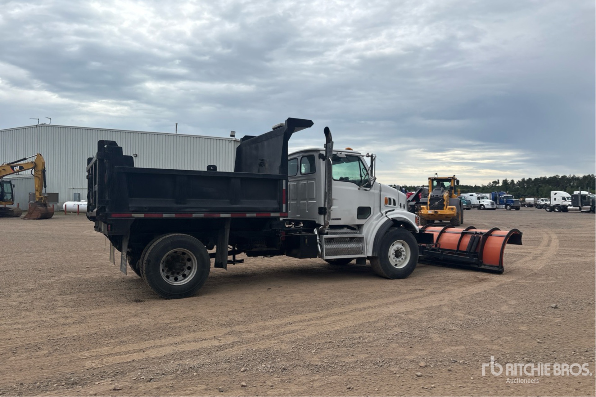 2008 Sterling L7500
