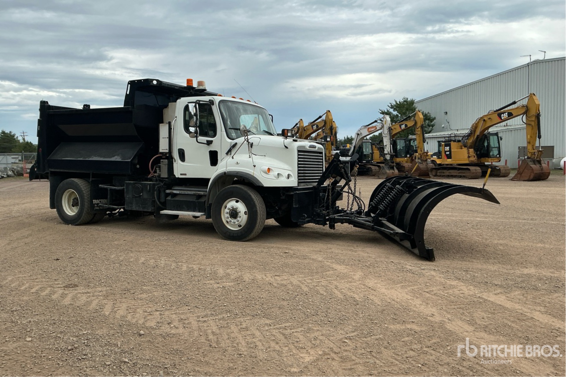 2012 Freightliner M2 106