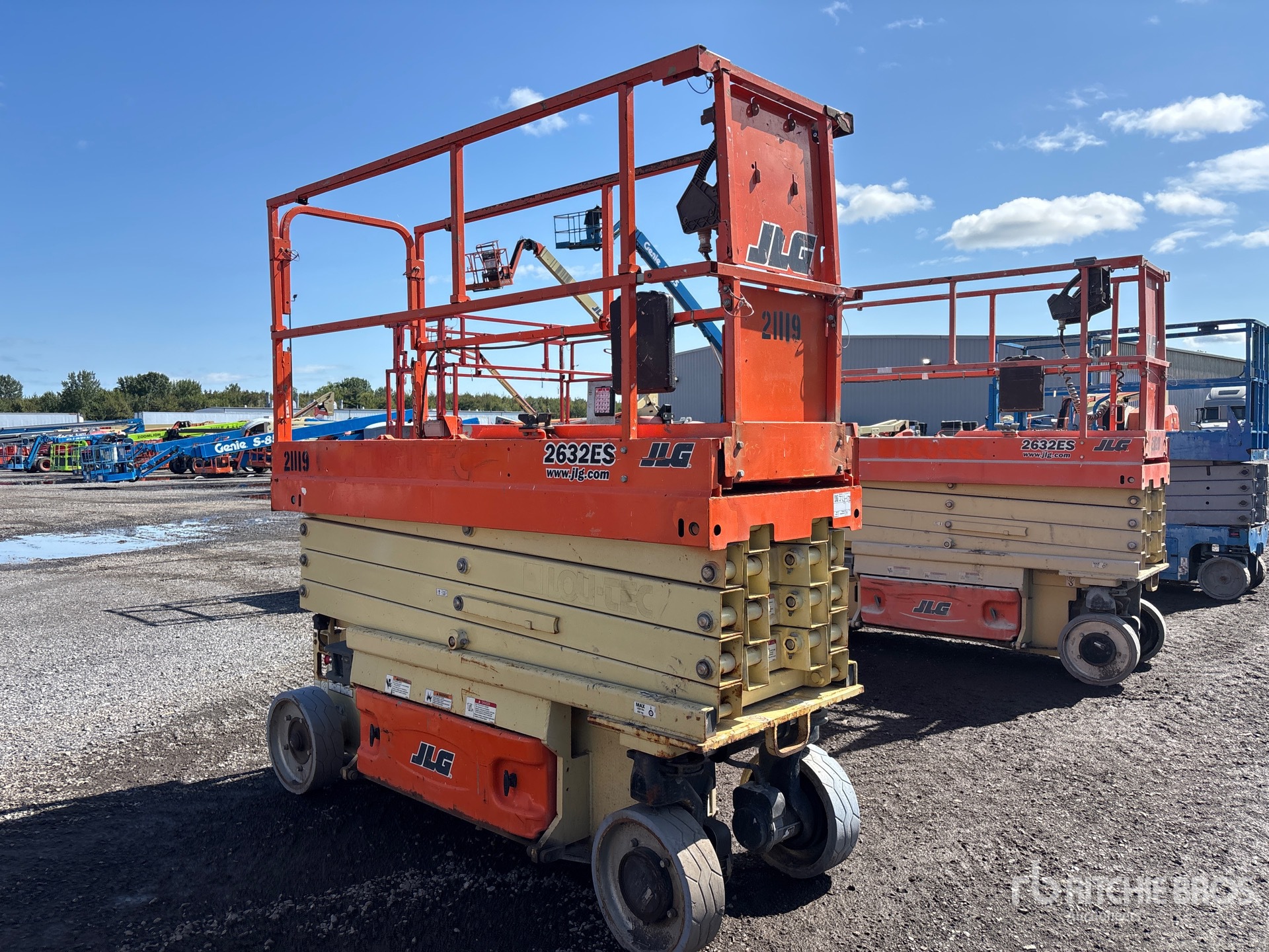 2016 JLG 2632ES