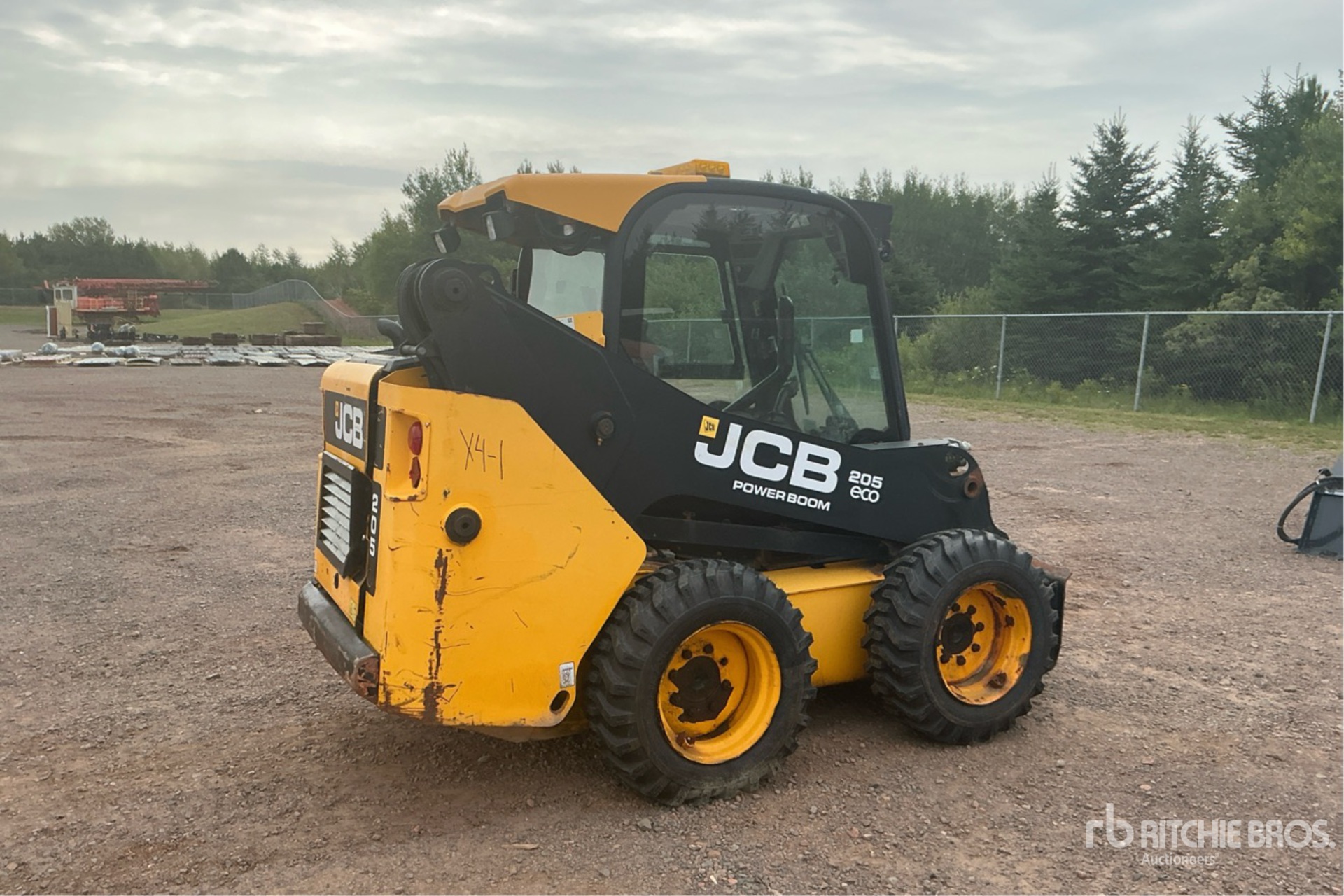 2014 JCB 205 T4