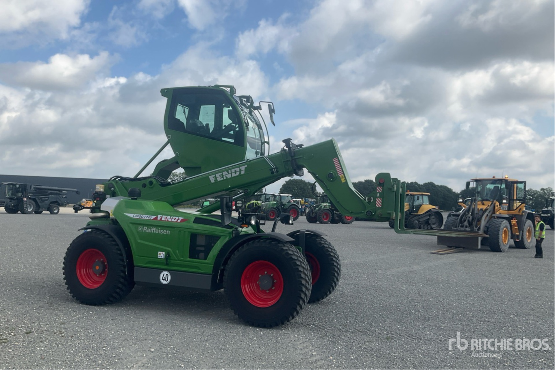 2023 Fendt CARGO T740
