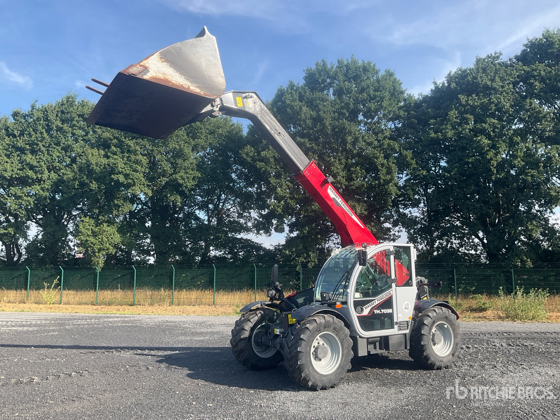 2023 Massey Ferguson TH 7038 STANDAR