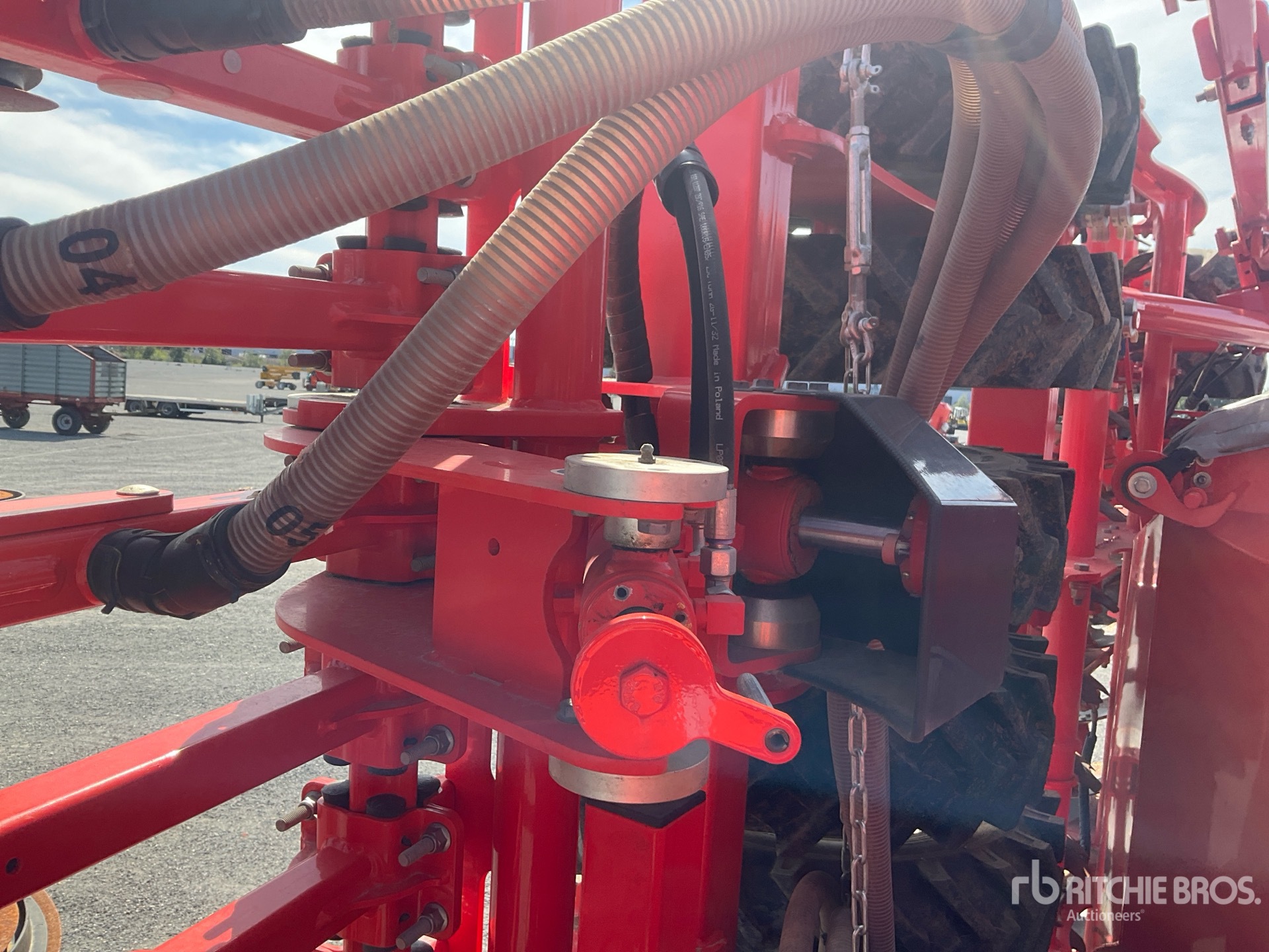 2023 Kuhn ESPRO R8000