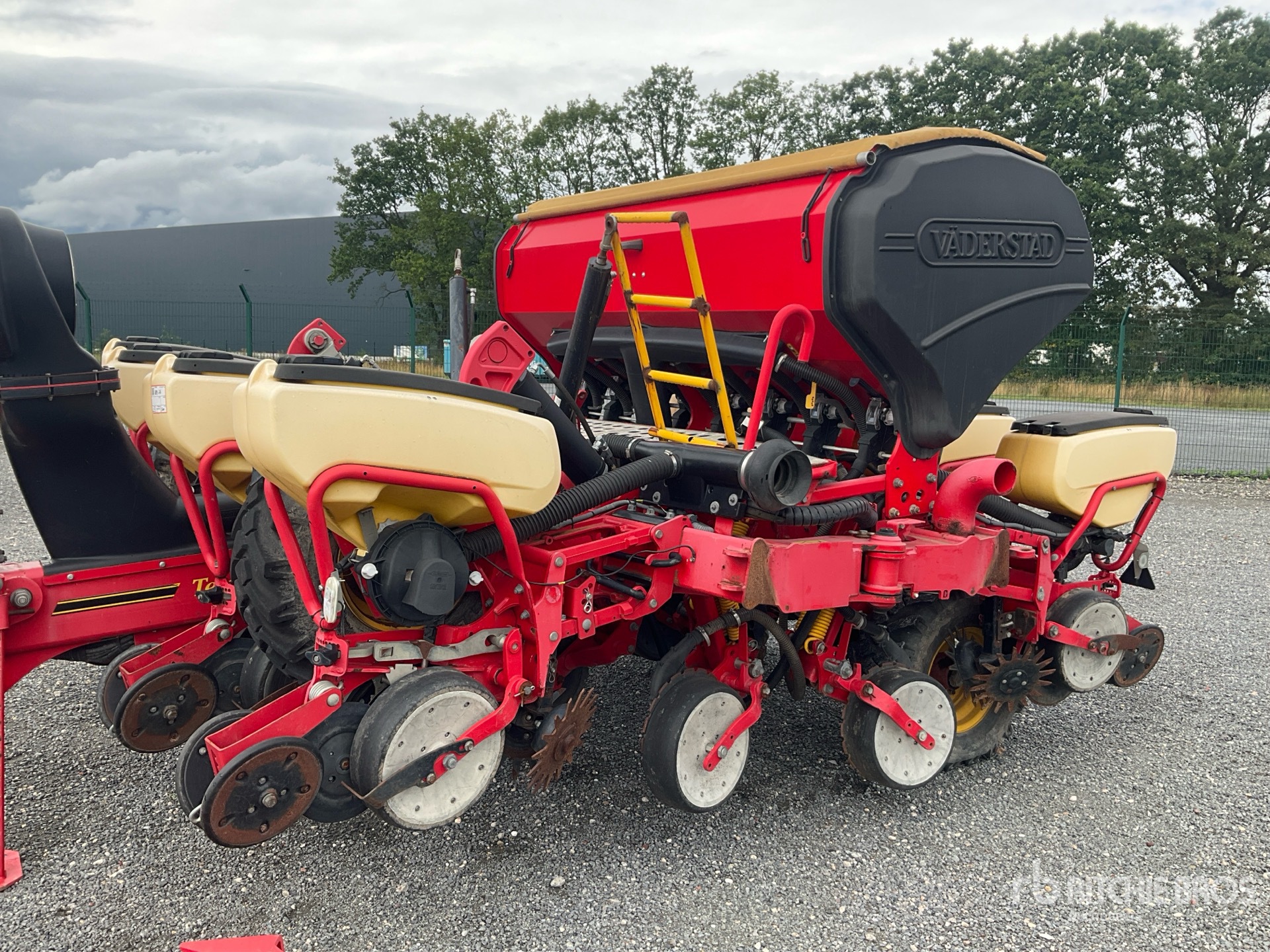 2014 Vaderstad TEMPO TPF8