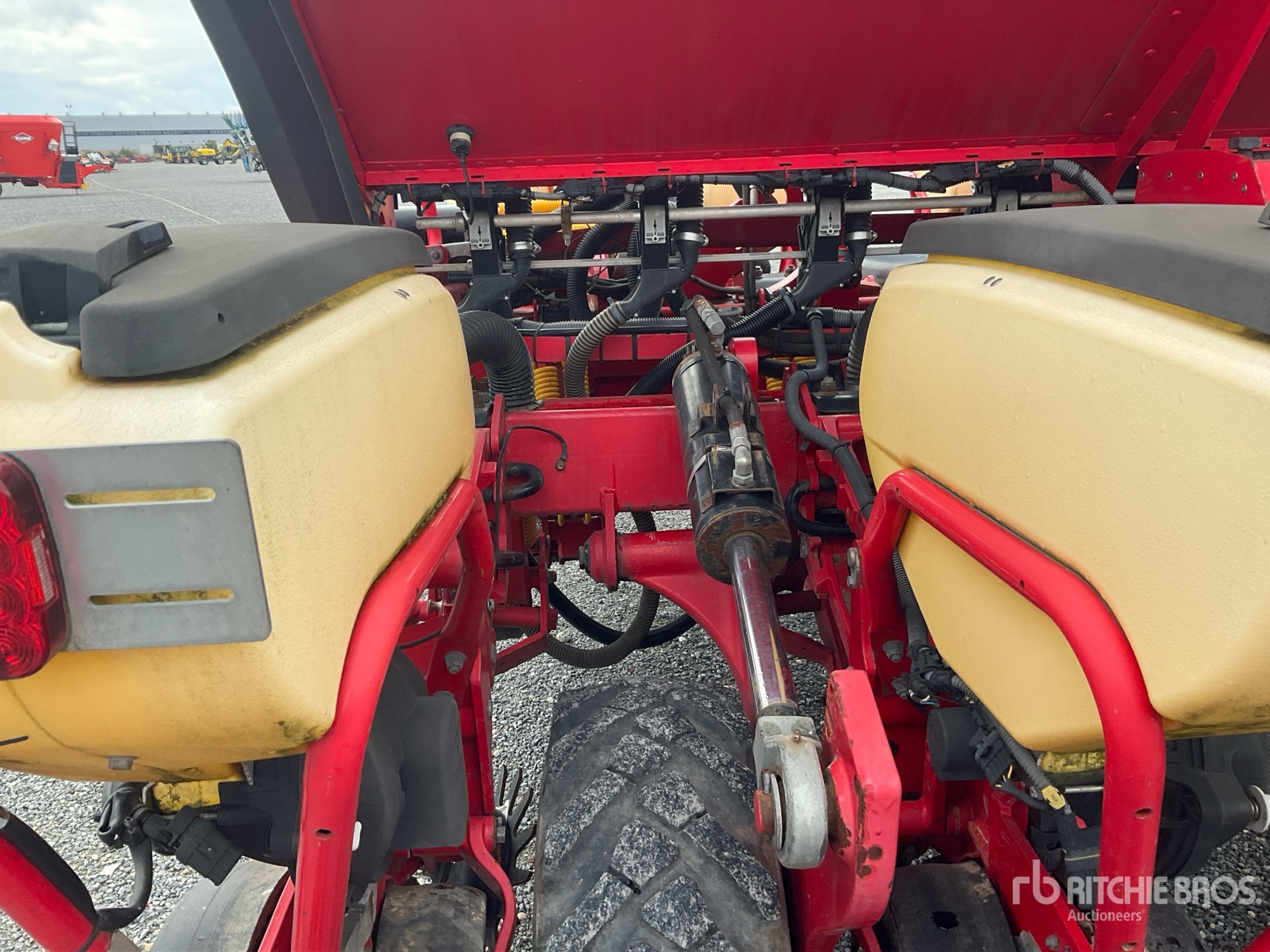 2014 Vaderstad TEMPO TPF8